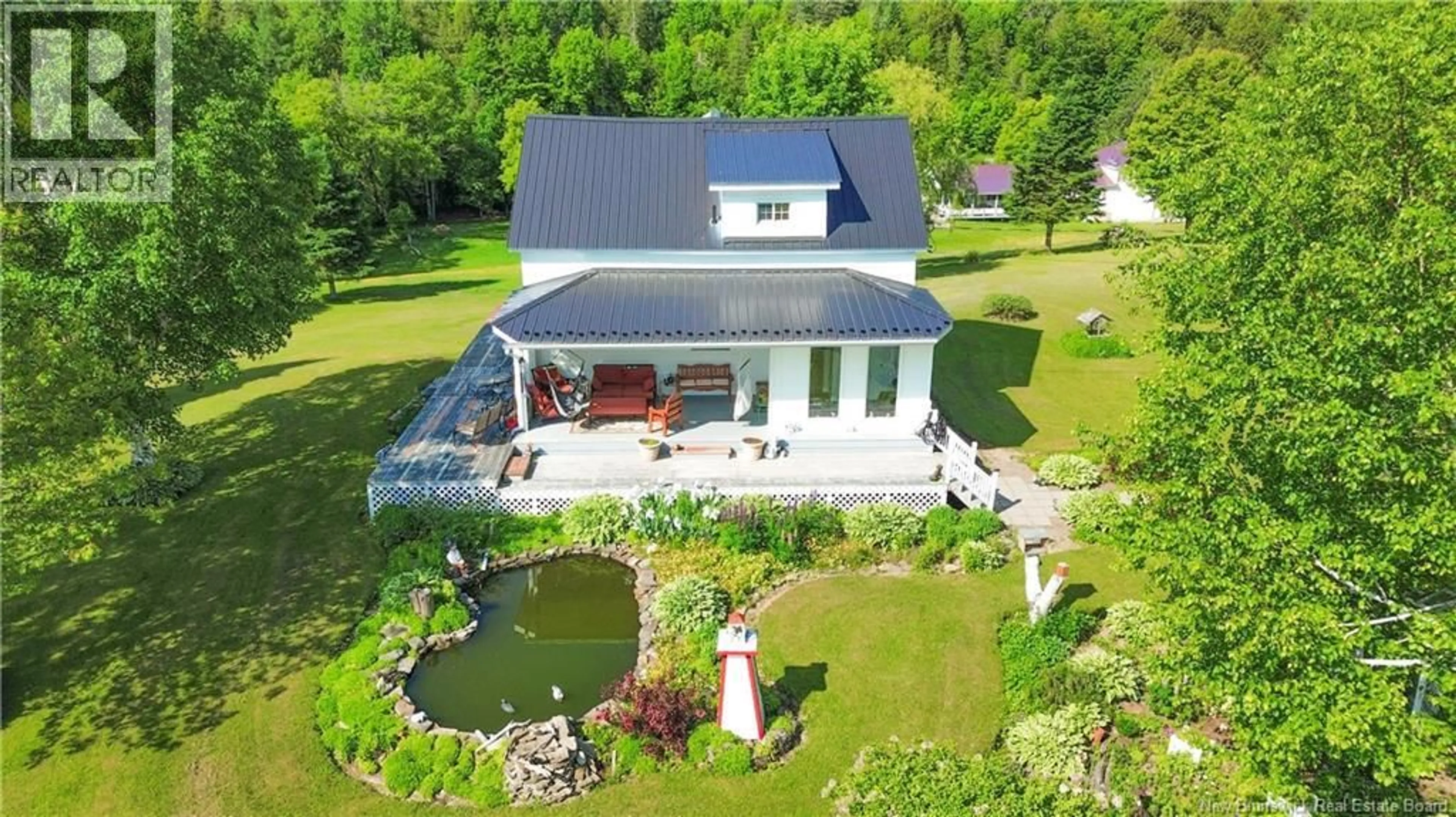 A pic from outside/outdoor area/front of a property/back of a property/a pic from drone, water/lake/river/ocean view for 30 SMITH HEIGHTS, Wicklow New Brunswick E7L3W9