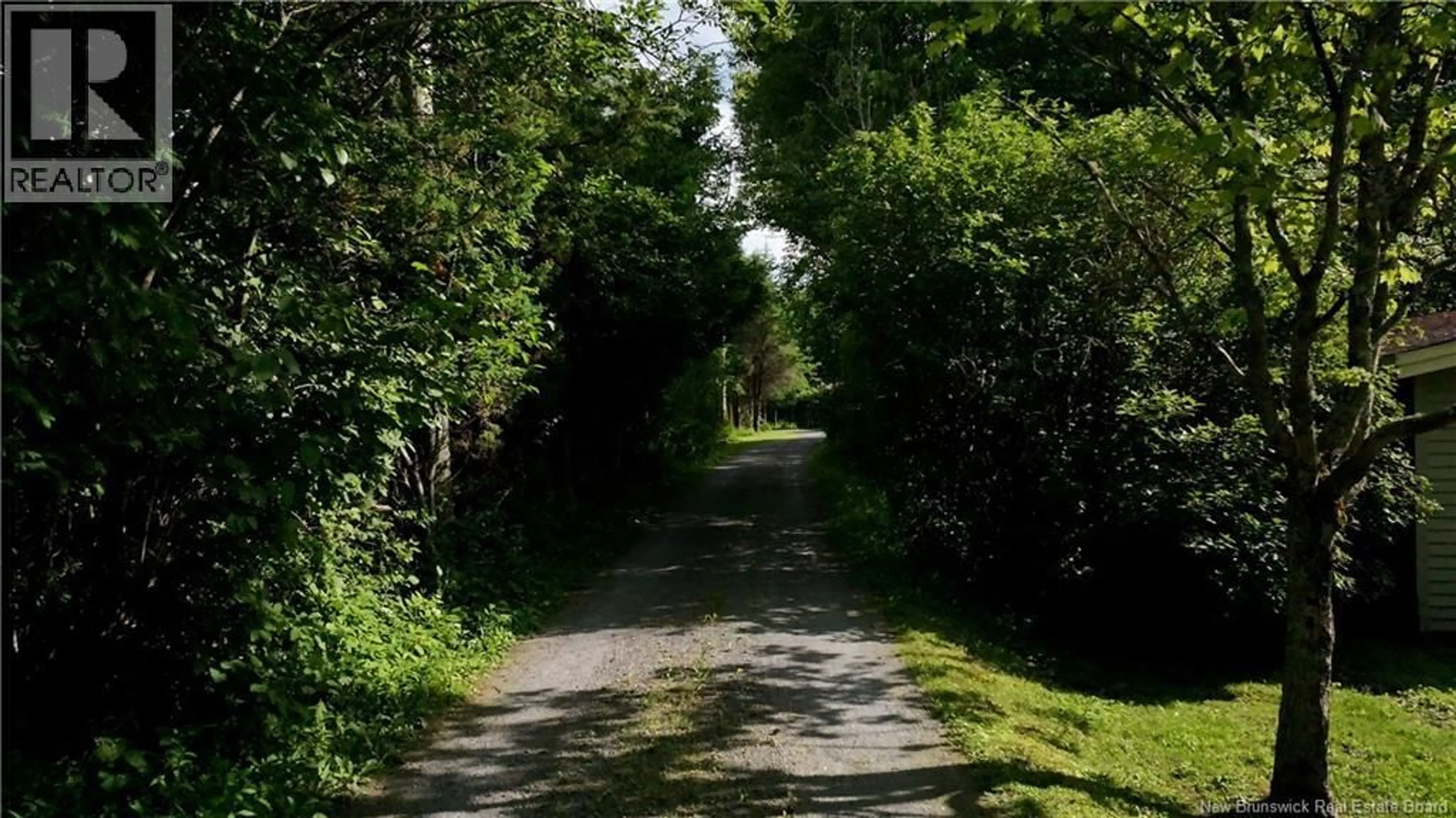 Blurry image for 8 TENNIS COURT ROAD, Rothesay New Brunswick E2E5W4