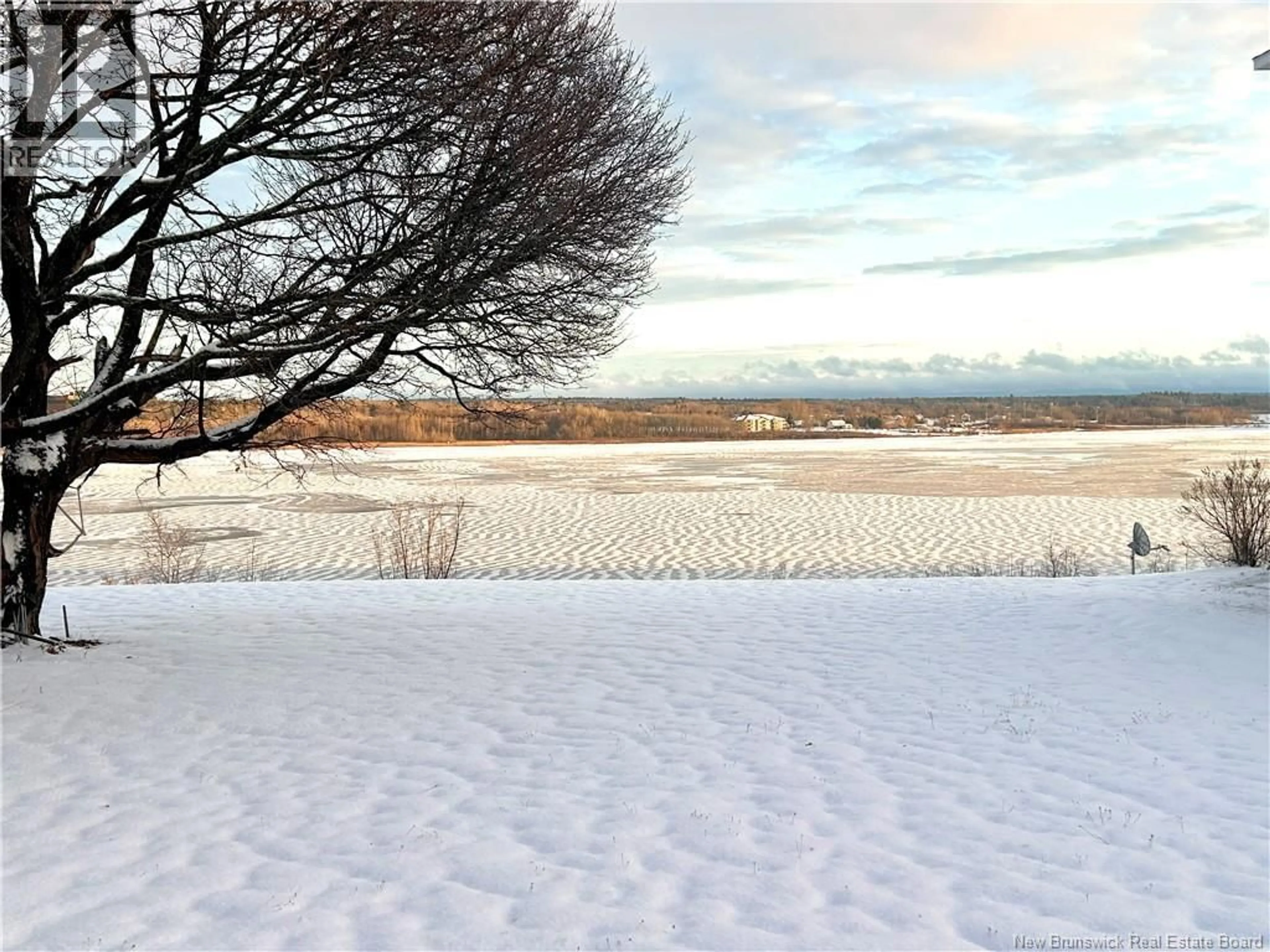 Blurry image for 740 KING GEORGE HWY, Miramichi New Brunswick E1V1P8