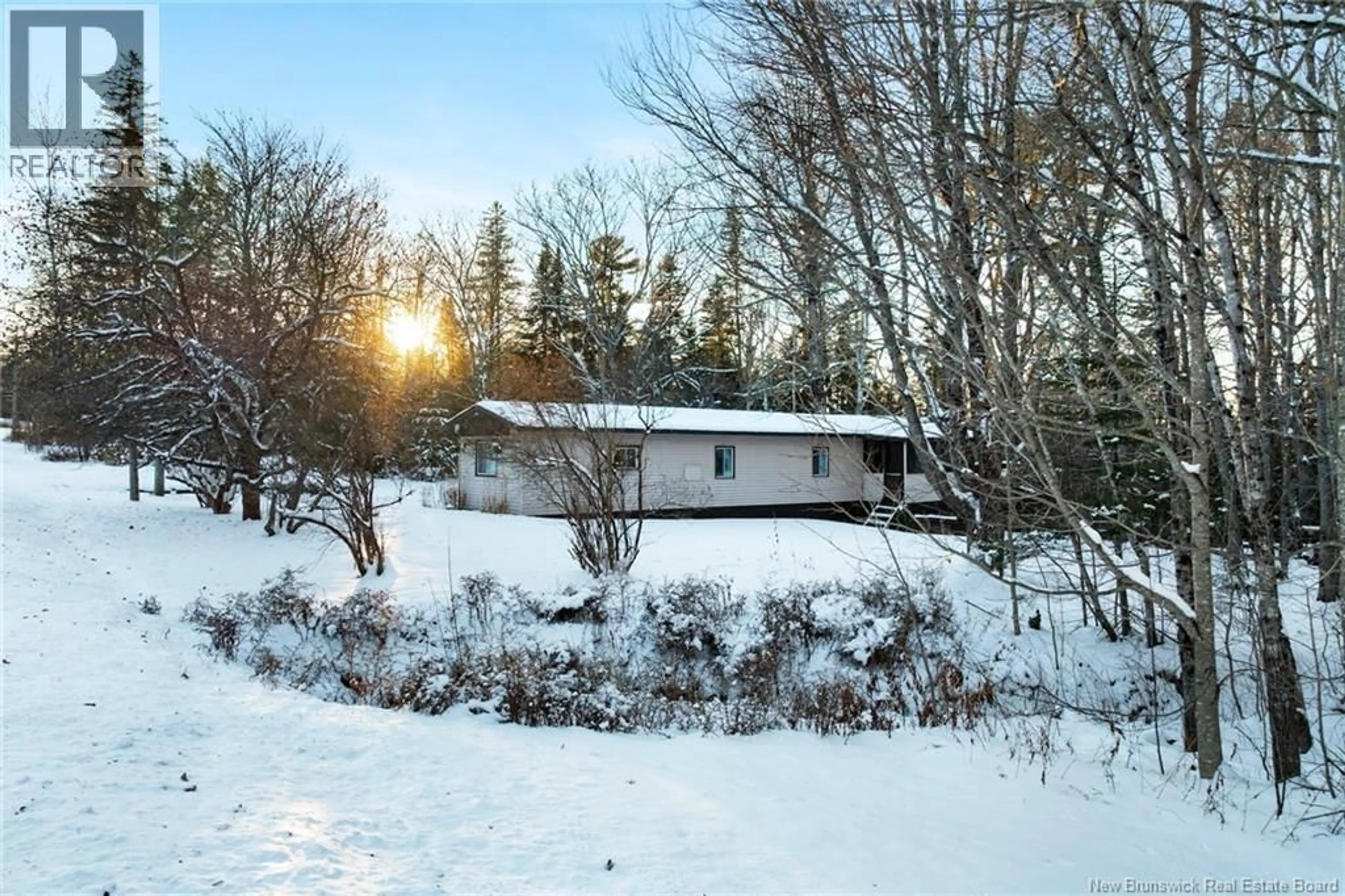 A pic from outside/outdoor area/front of a property/back of a property/a pic from drone, unknown for 505 PENNIAC ROAD, Mount Hope New Brunswick E3A9A8