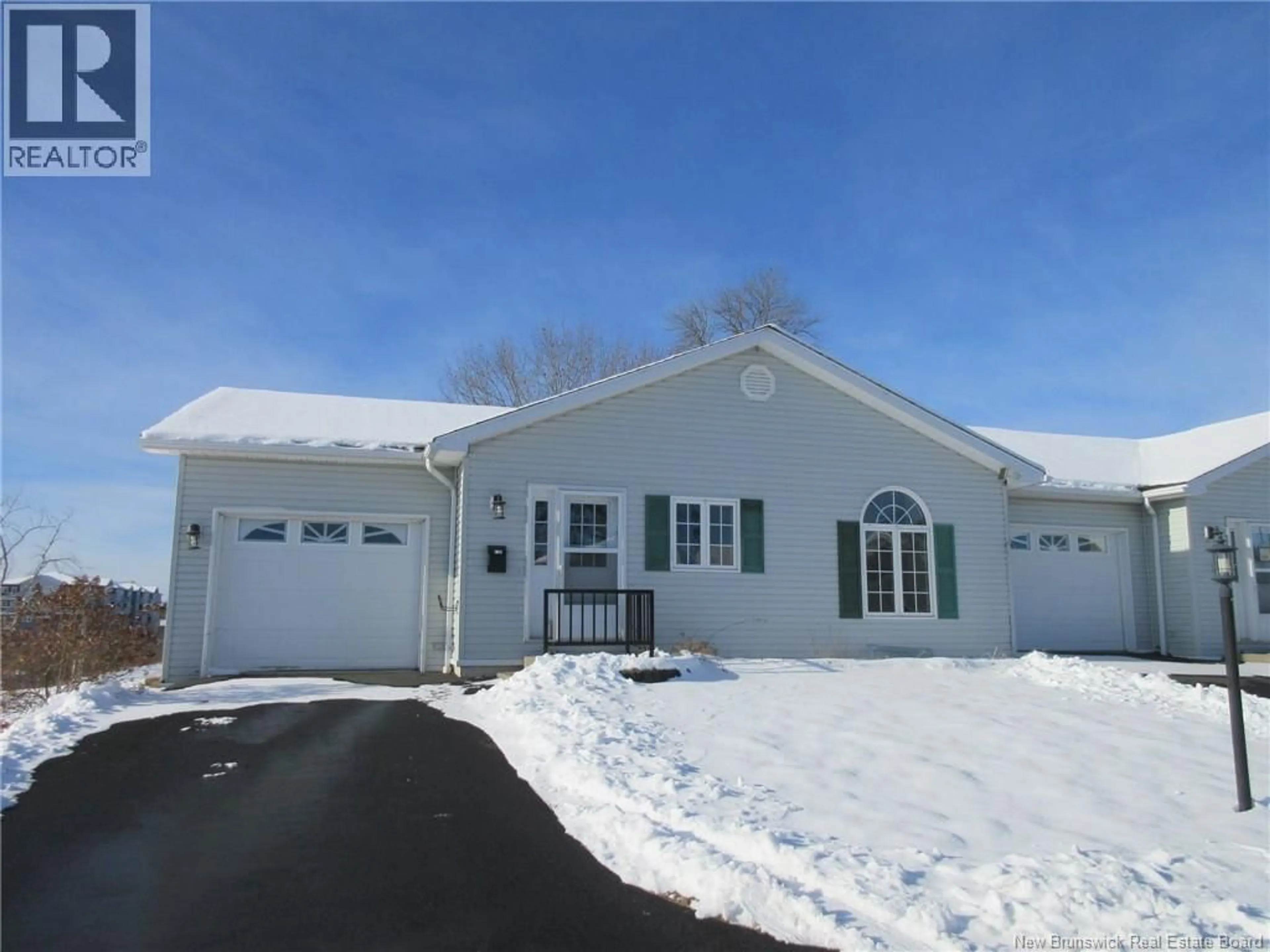 Home with vinyl exterior material, street for H - 61 PRINCE WILLIAM STREET, St. Stephen New Brunswick E3L1S5