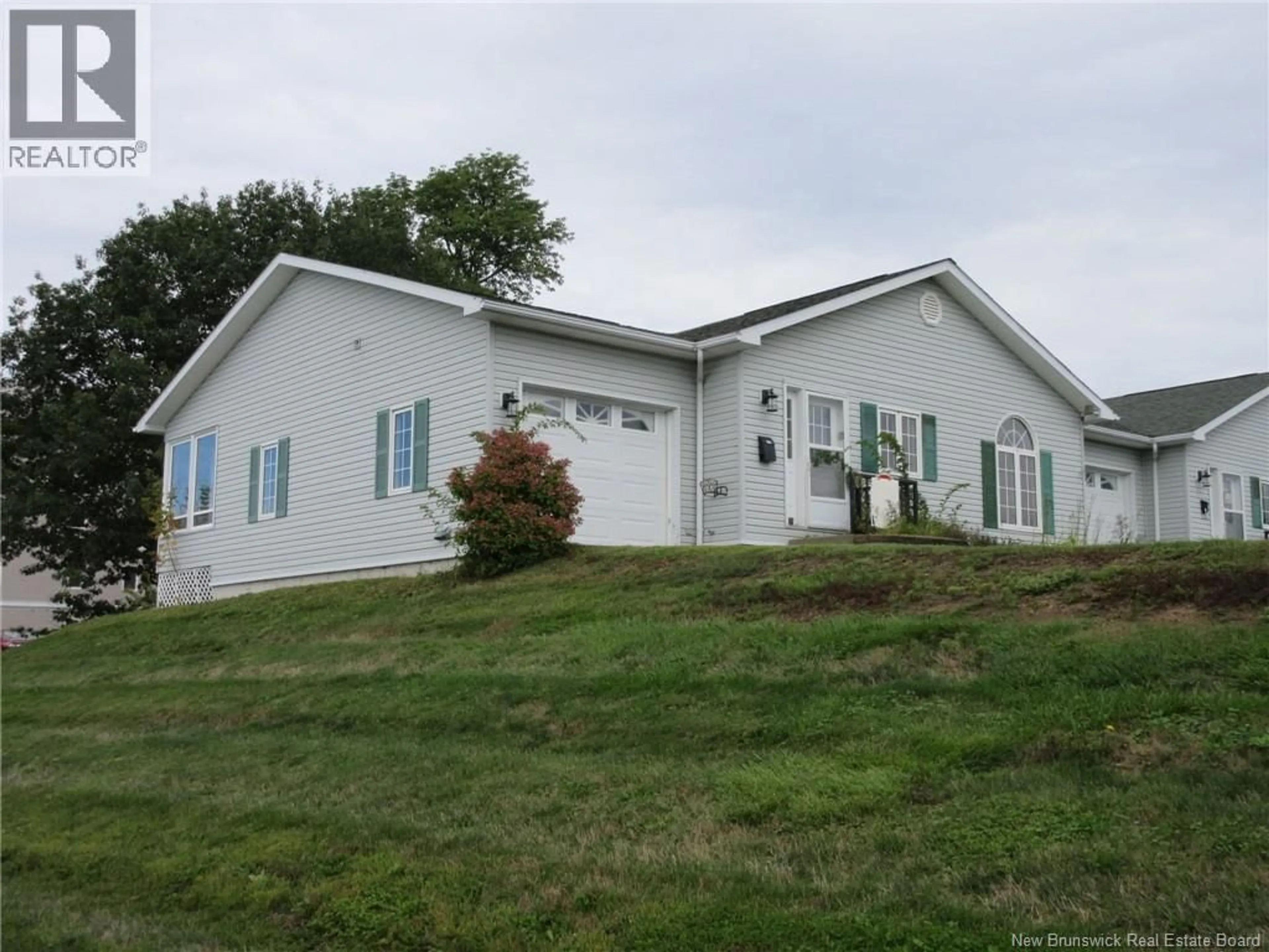 Home with vinyl exterior material, building for H - 61 PRINCE WILLIAM STREET, St. Stephen New Brunswick E3L1S5