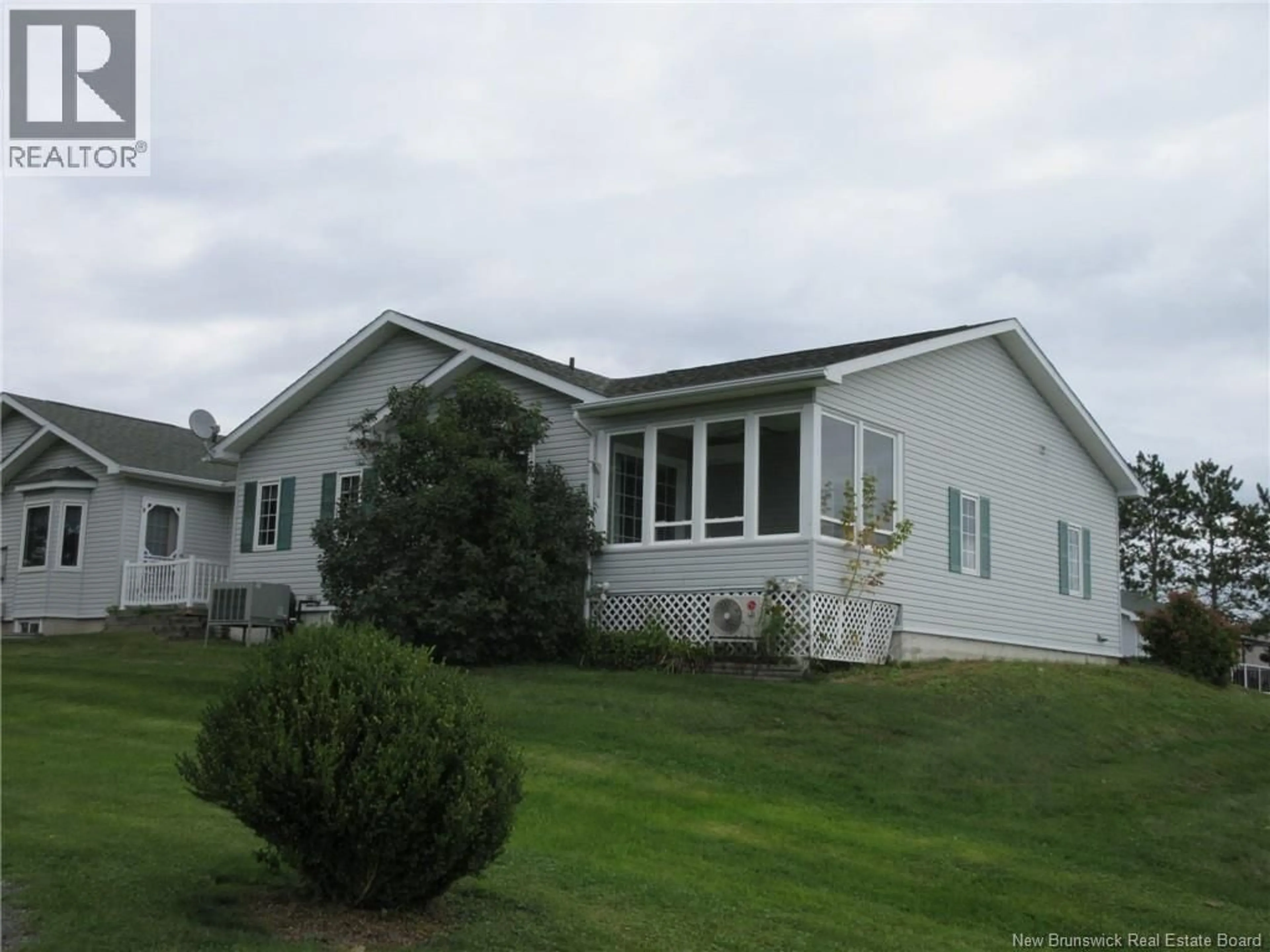 Home with vinyl exterior material, unknown for H - 61 PRINCE WILLIAM STREET, St. Stephen New Brunswick E3L1S5