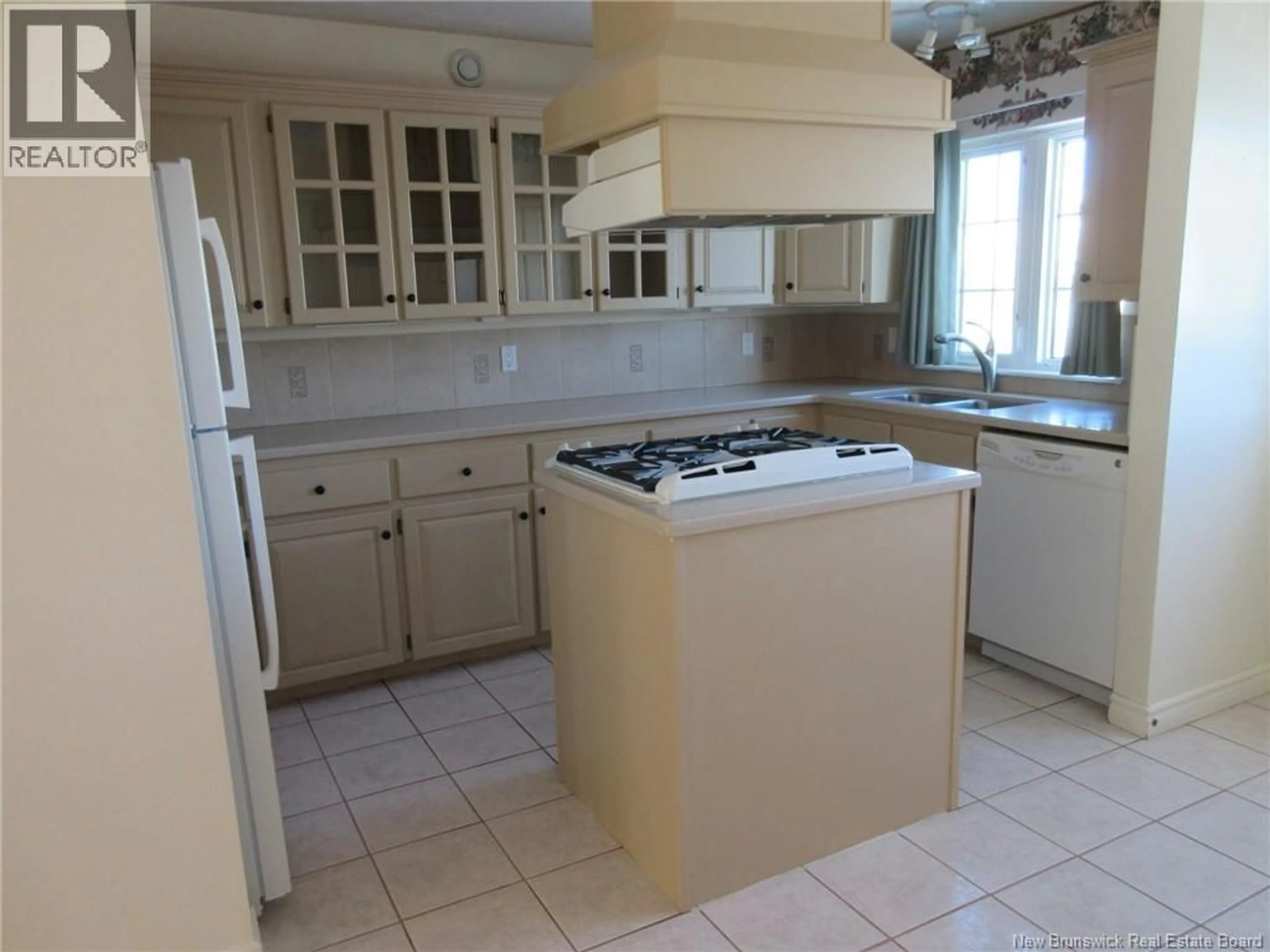 Standard kitchen, ceramic/tile floor for H - 61 PRINCE WILLIAM STREET, St. Stephen New Brunswick E3L1S5