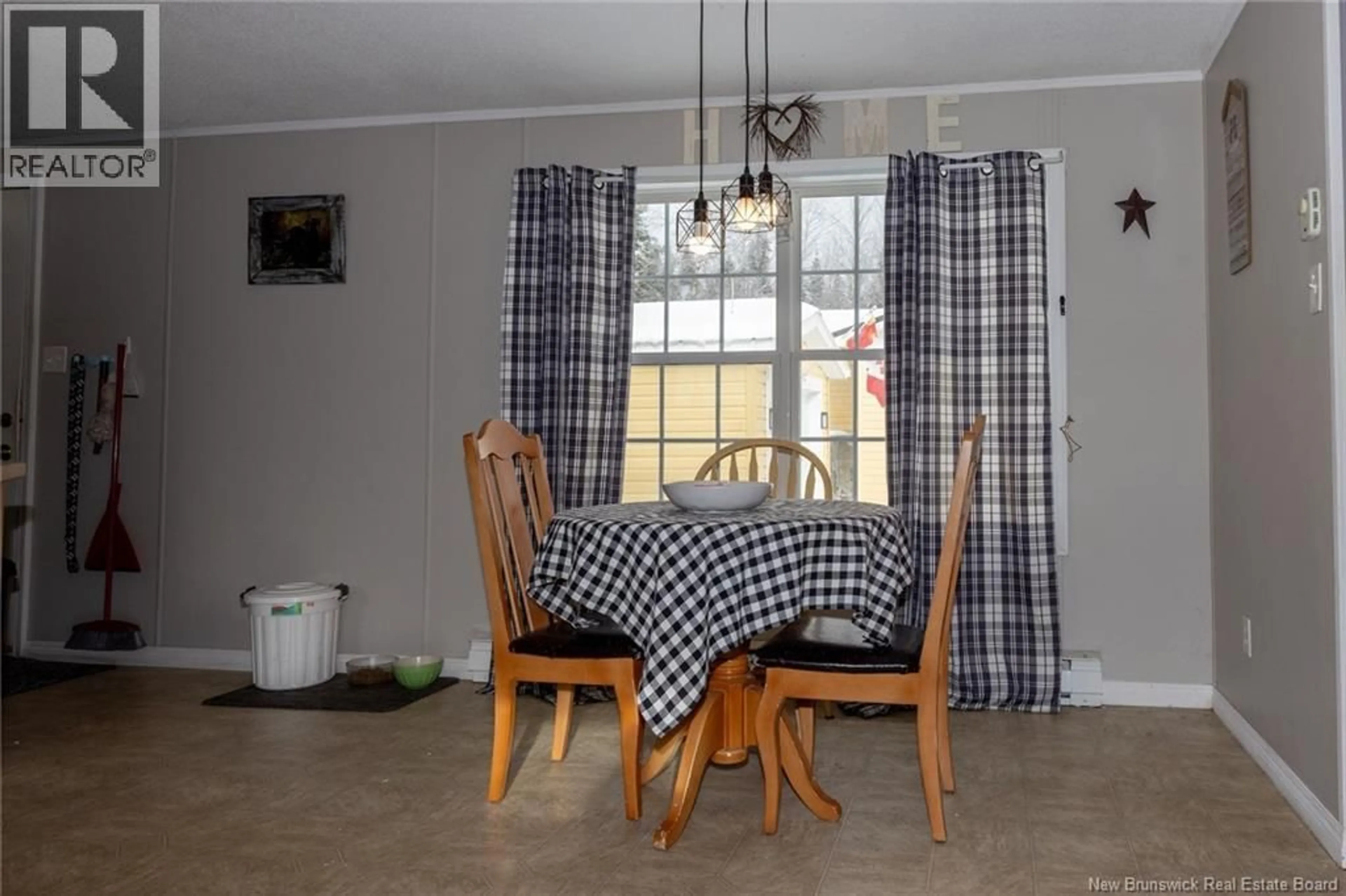 Dining room, unknown for 95 NORTHWOOD STREET, Fredericton New Brunswick E3B6B4