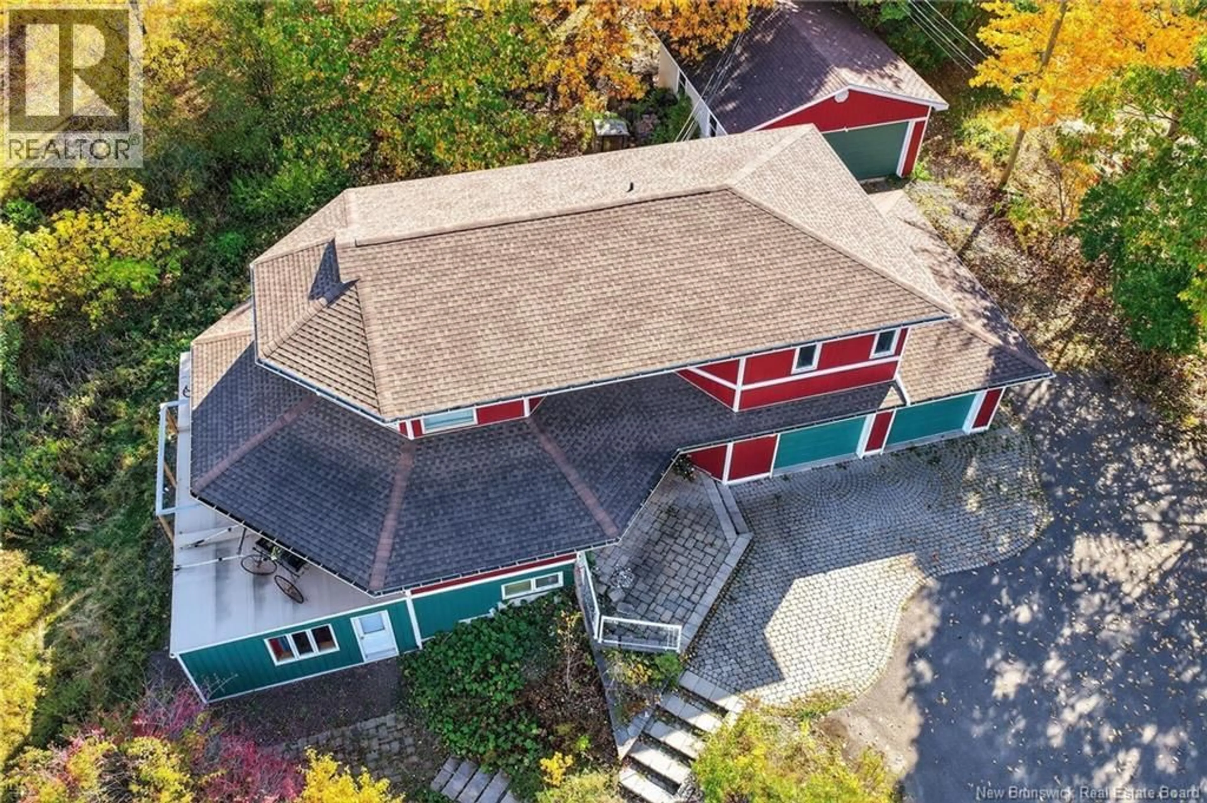 A pic from outside/outdoor area/front of a property/back of a property/a pic from drone, unknown for 380 SALISBURY ROAD, Moncton New Brunswick E1E1A7
