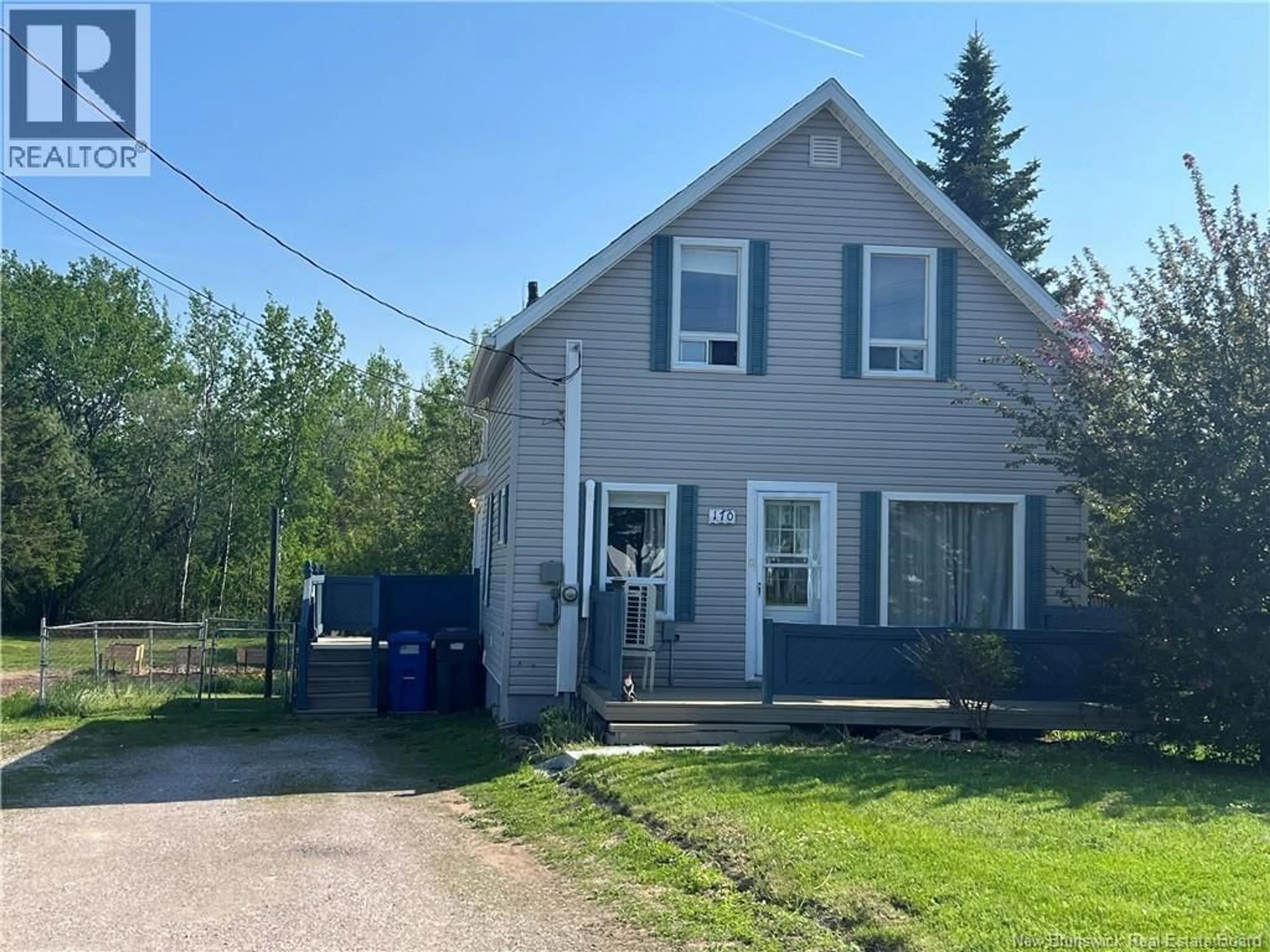 A pic from outside/outdoor area/front of a property/back of a property/a pic from drone, street for 170 DUMARESQ STREET, Bathurst New Brunswick E2A1H6