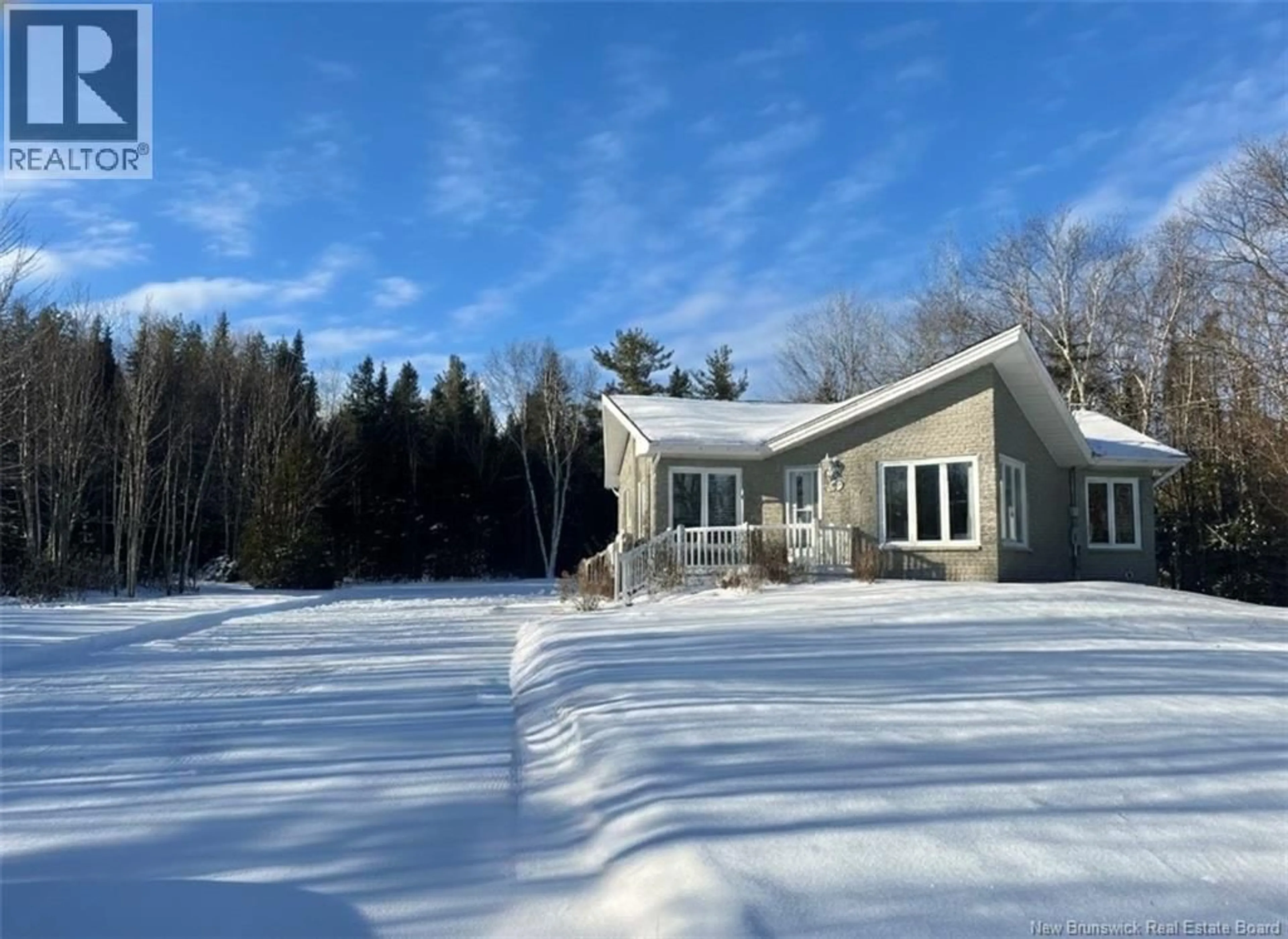 A pic from outside/outdoor area/front of a property/back of a property/a pic from drone, water/lake/river/ocean view for 29 RUE DE LA SOURCE, Nigadoo New Brunswick E8K3V9