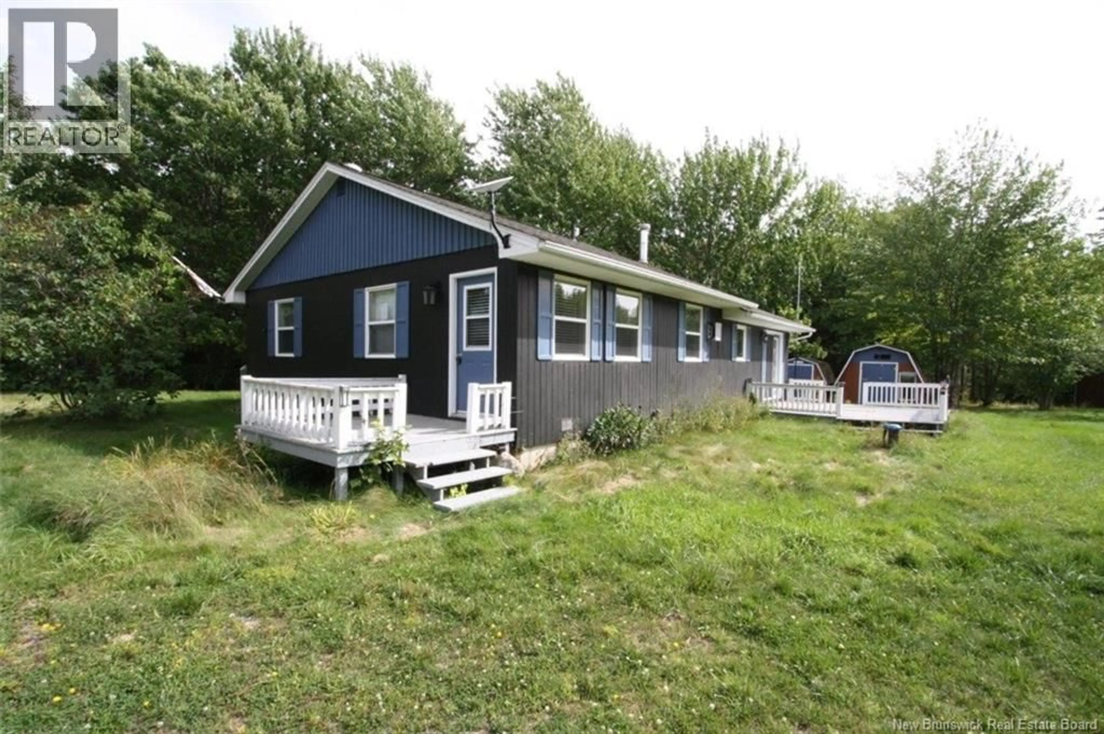 Home with vinyl exterior material, unknown for 376 FERNMOUNT ROAD, Burpee New Brunswick E3A0L3