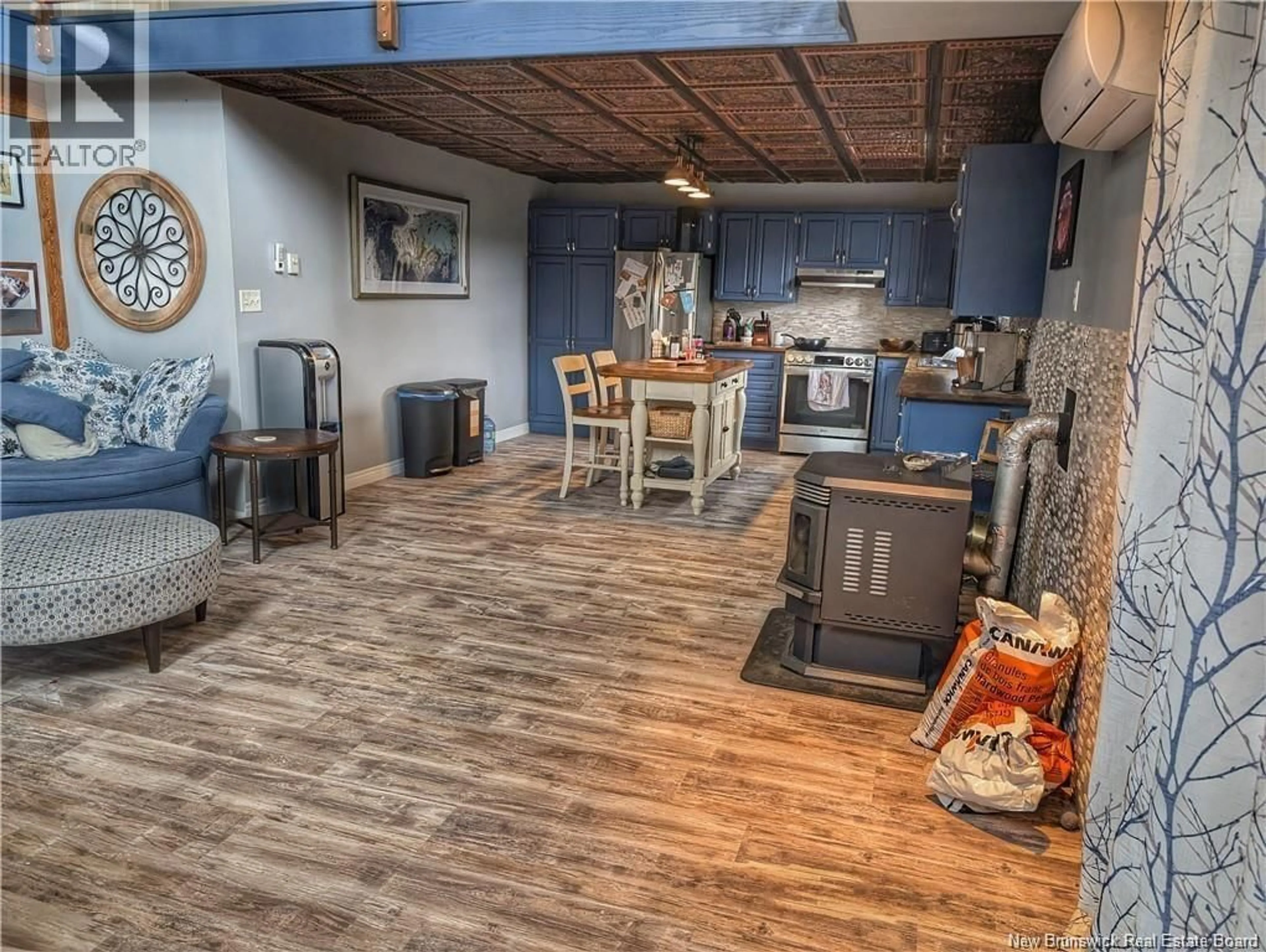 Open concept kitchen, unknown for 25 W WILSON ROAD, Parkindale New Brunswick E4J1P4