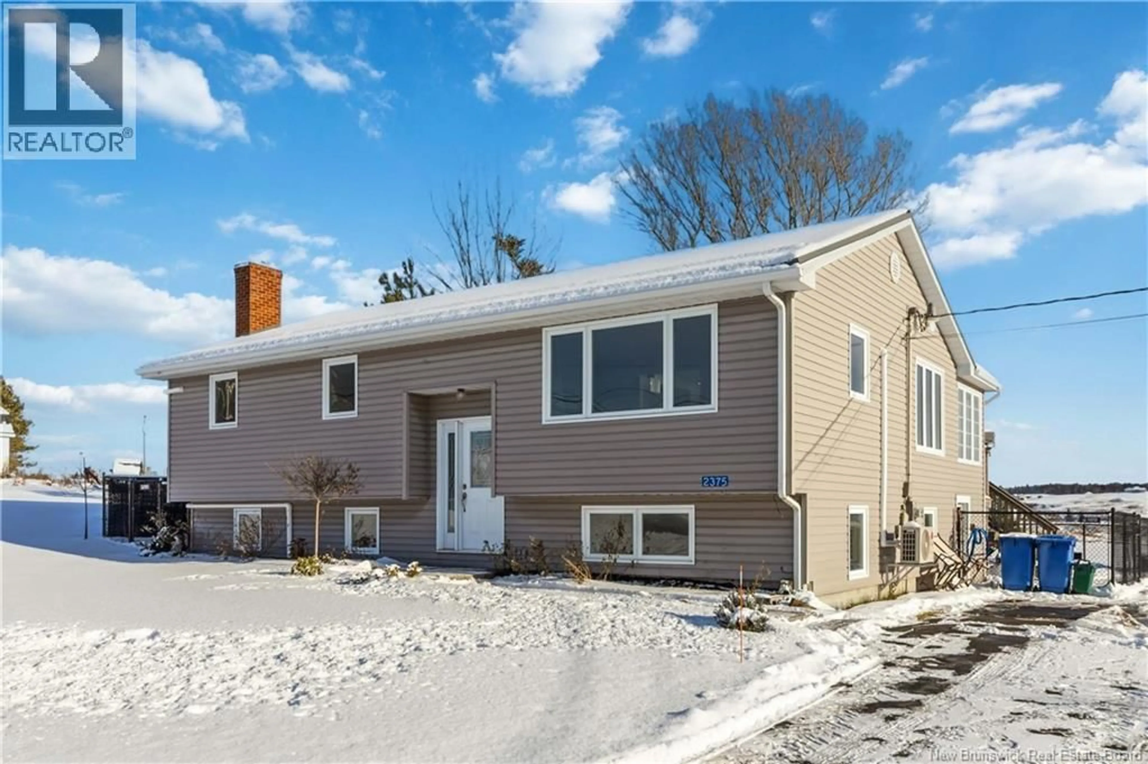 Home with vinyl exterior material, street for 2375 515 ROUTE, Sainte-Marie-De-Kent New Brunswick E4S2B7