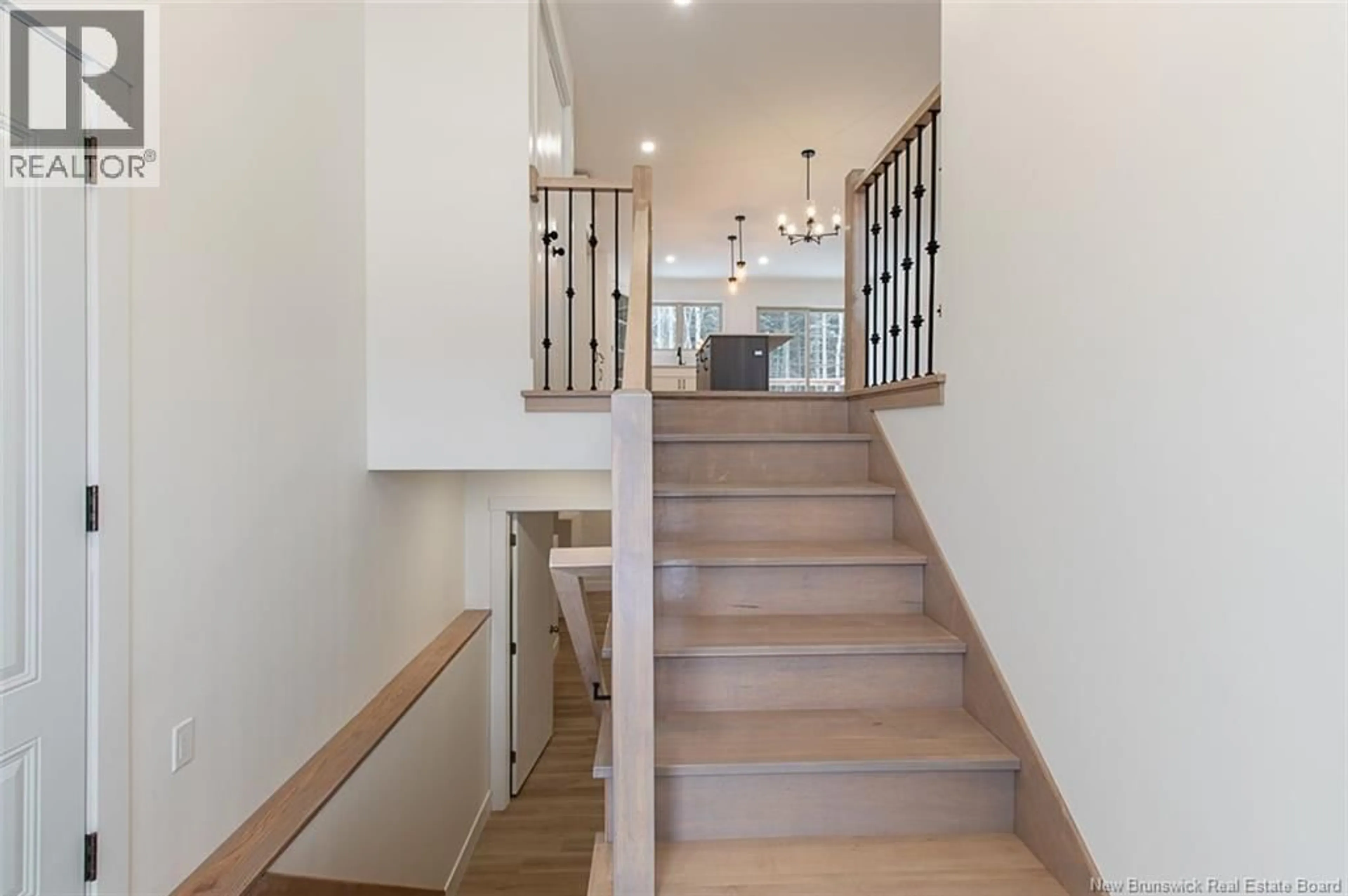 Stairs for 38 MILLER AVENUE, Salisbury New Brunswick E4J2N1