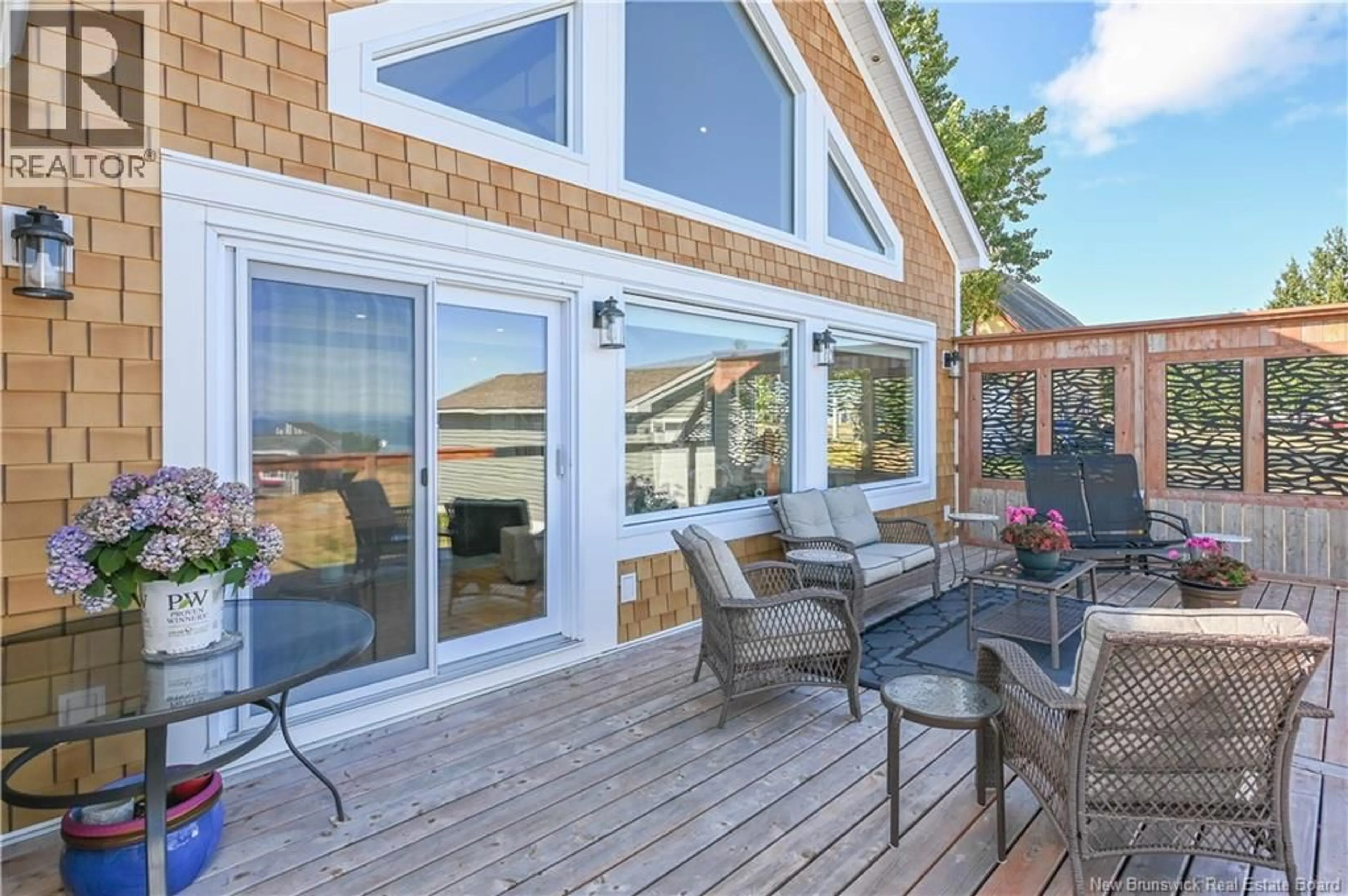 Patio, water/lake/river/ocean view for 245 SAINT-PIERRE BOULEVARD, Caraquet New Brunswick E1W1B1