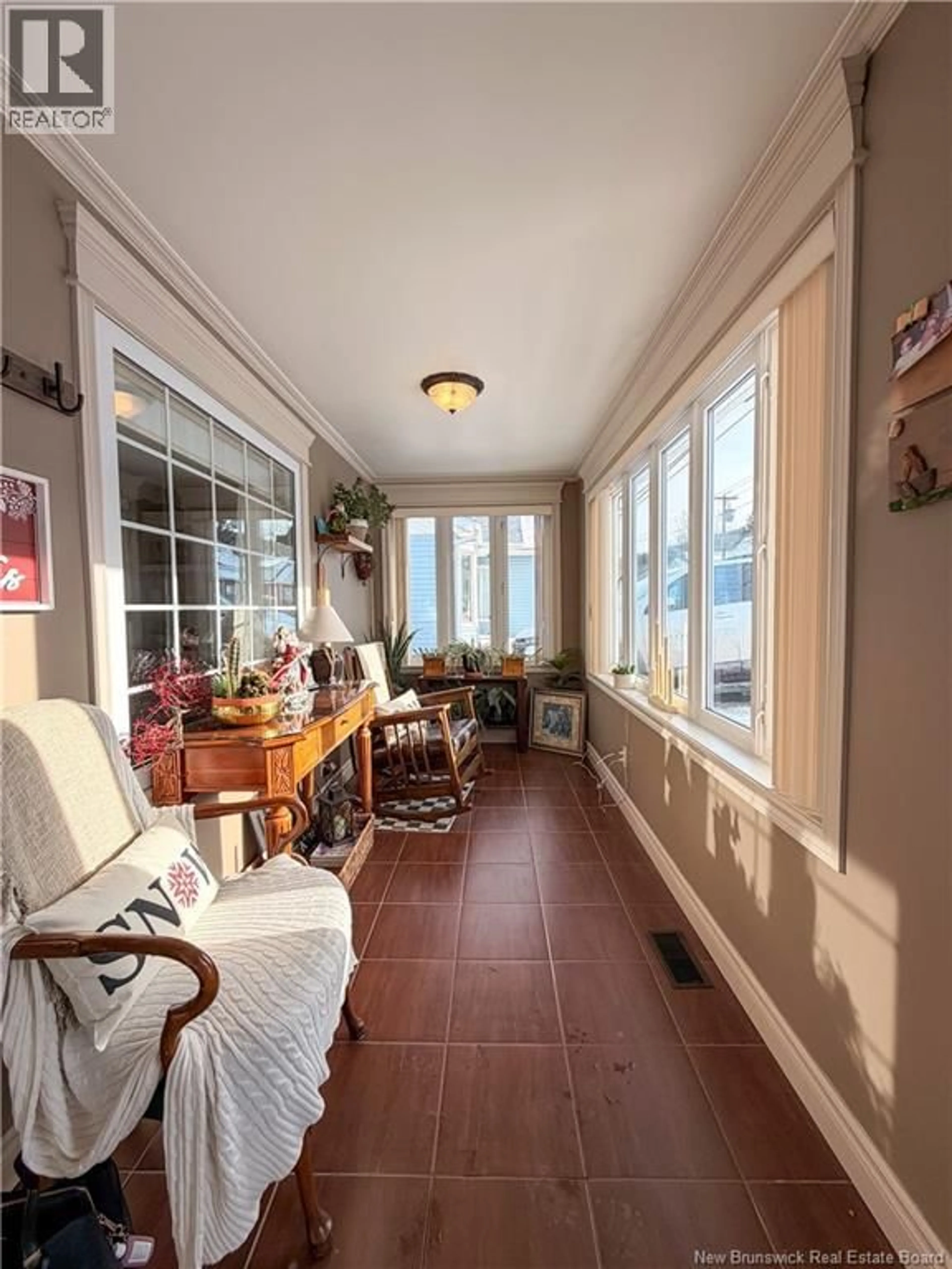 Indoor entryway for 517 VICTORIA STREET, Dalhousie New Brunswick E8C2V5