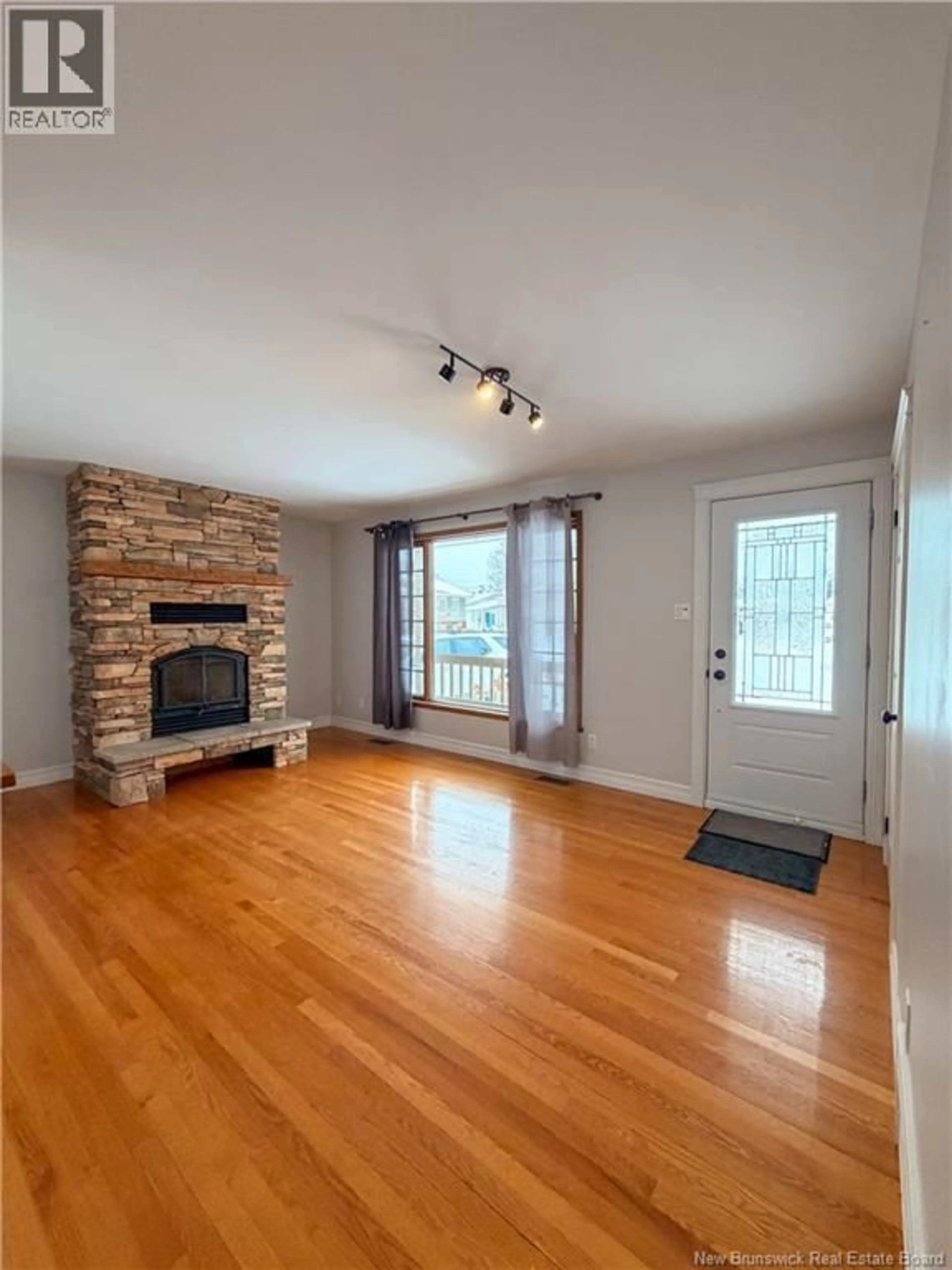 A pic of a room for 4 YORSDUN COURT, Campbellton New Brunswick E3N3N9