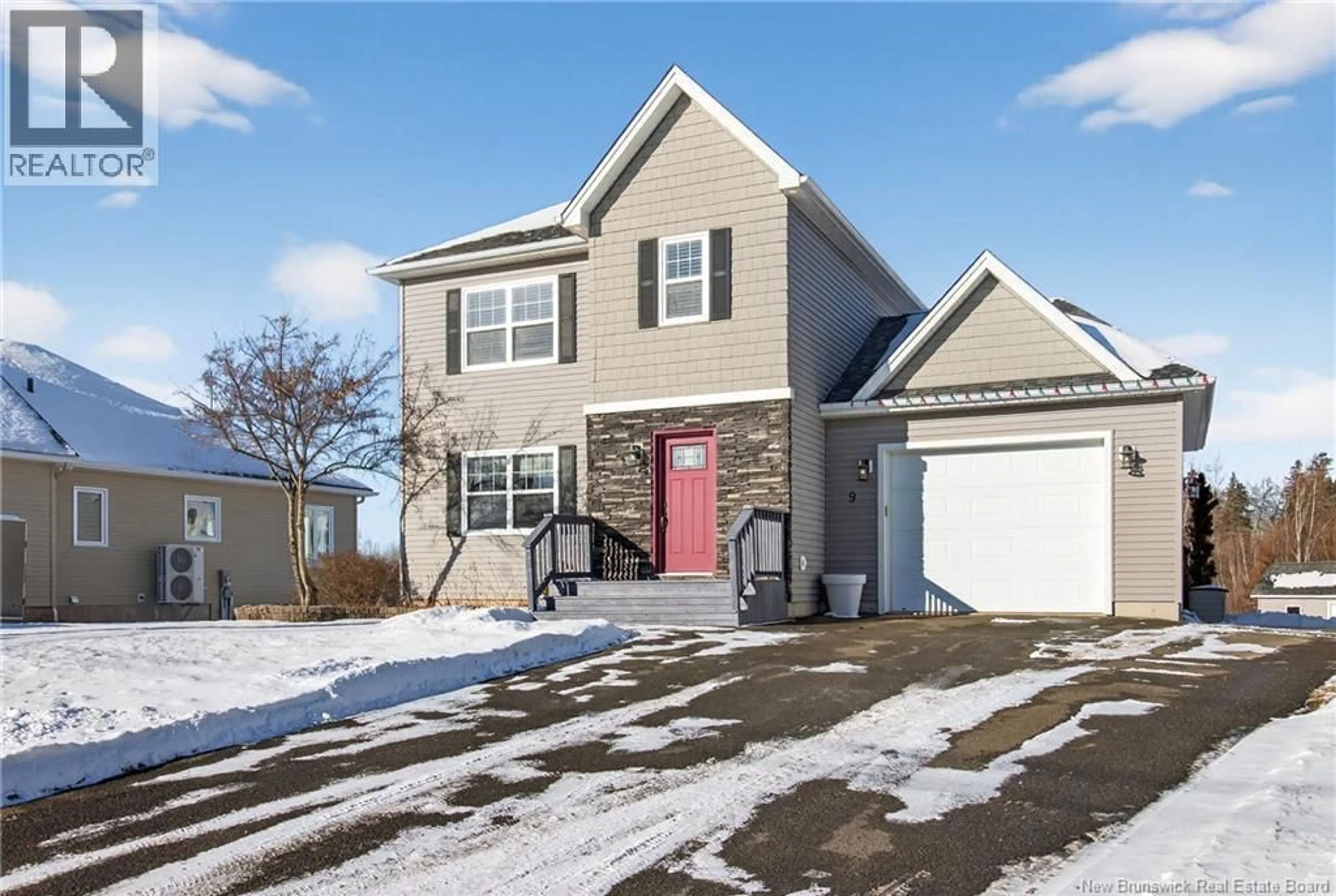 Home with vinyl exterior material, street for 9 HAMMOND, Moncton New Brunswick E1A6C4