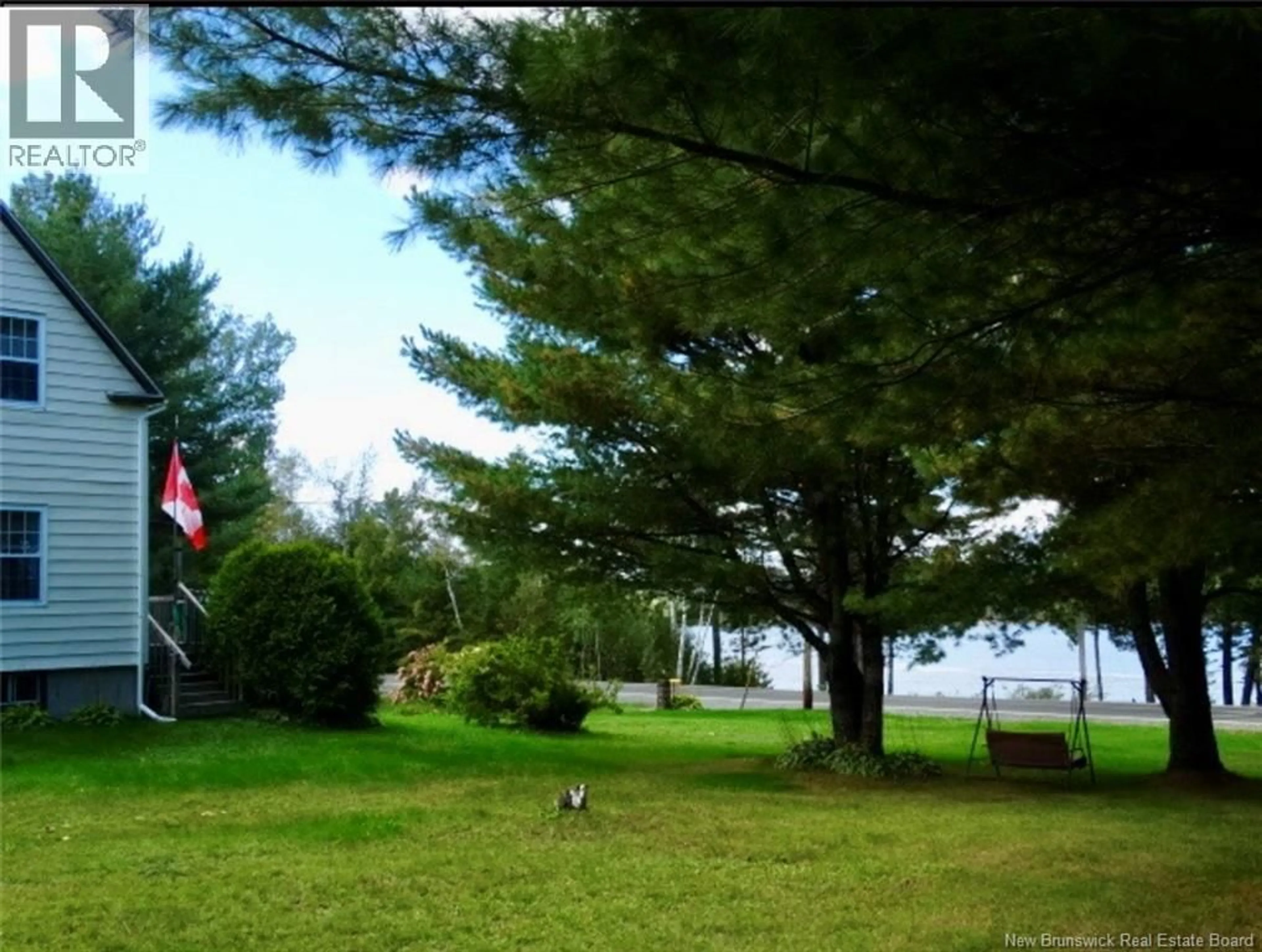 Blurry image for 2888 WATER STREET, Miramichi New Brunswick E1N4K9