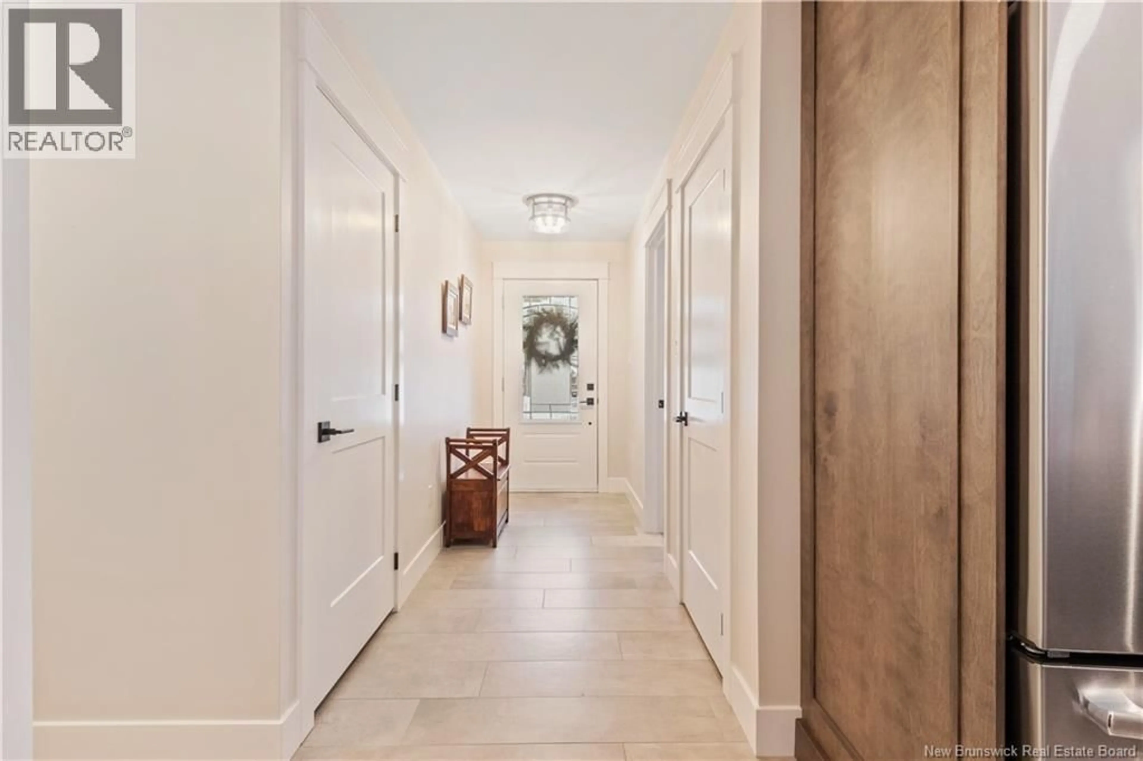 Indoor entryway for 25 VERTE, Moncton New Brunswick E1A8Y8