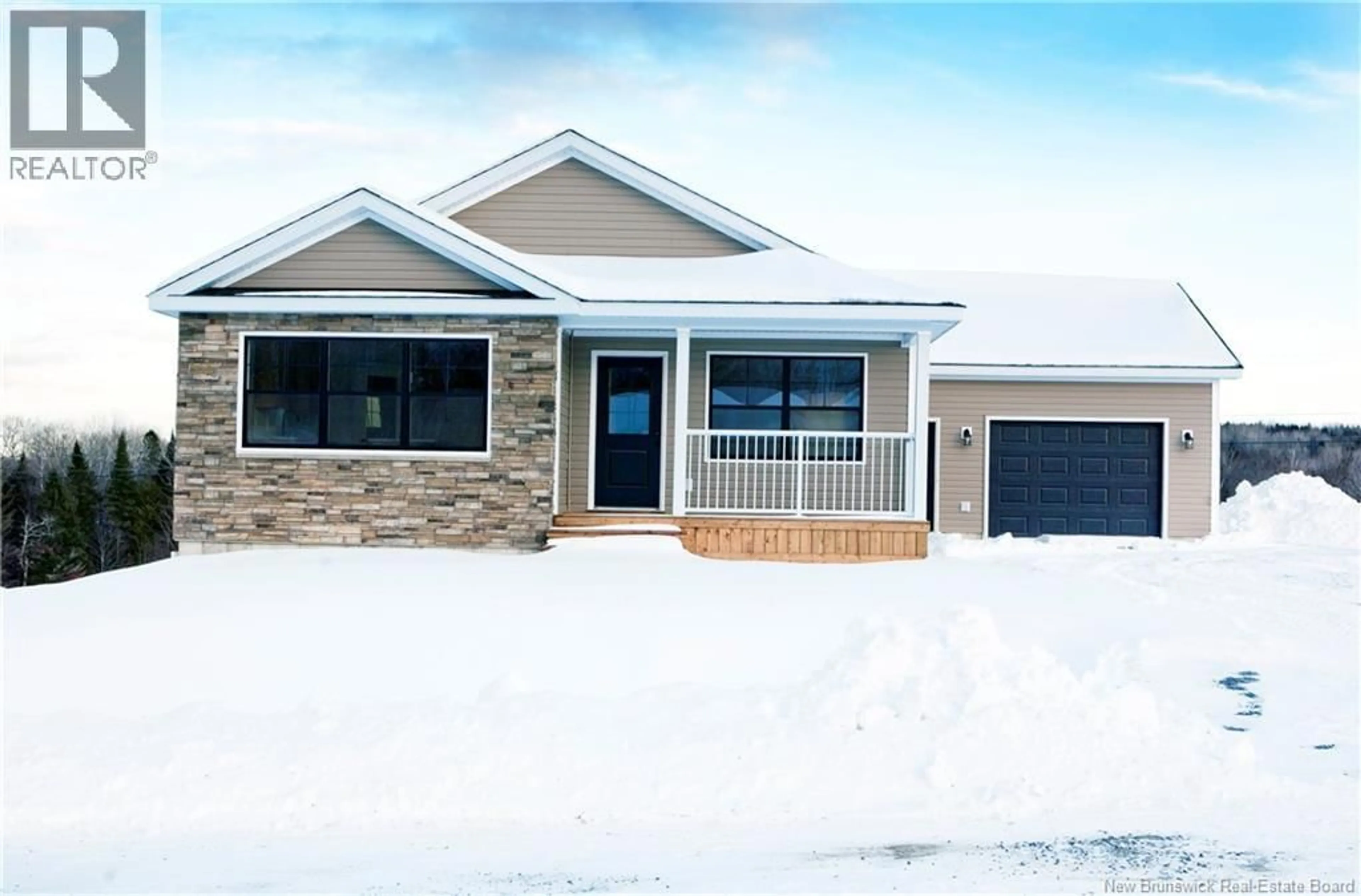 Home with vinyl exterior material, street for 113 HETHERINGTON COURT, Woodstock New Brunswick E7M0G9