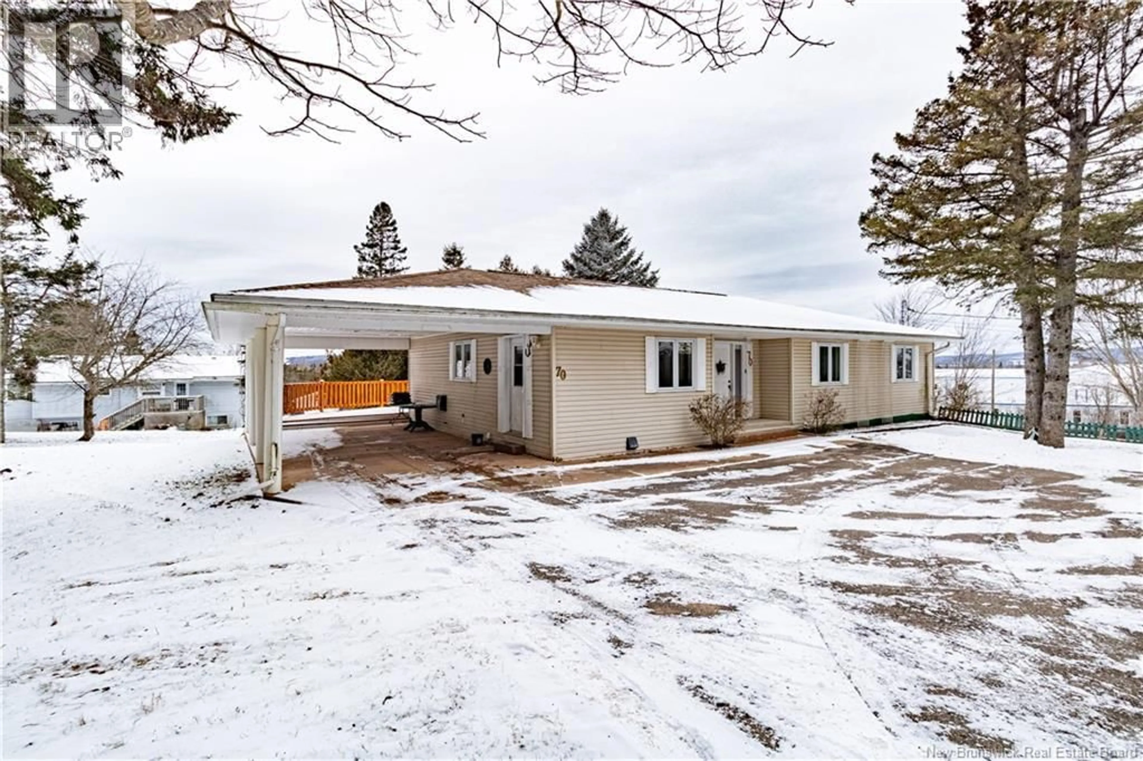 Unknown for 70 COUGLE ROAD, Sussex Corner New Brunswick E4E2S6