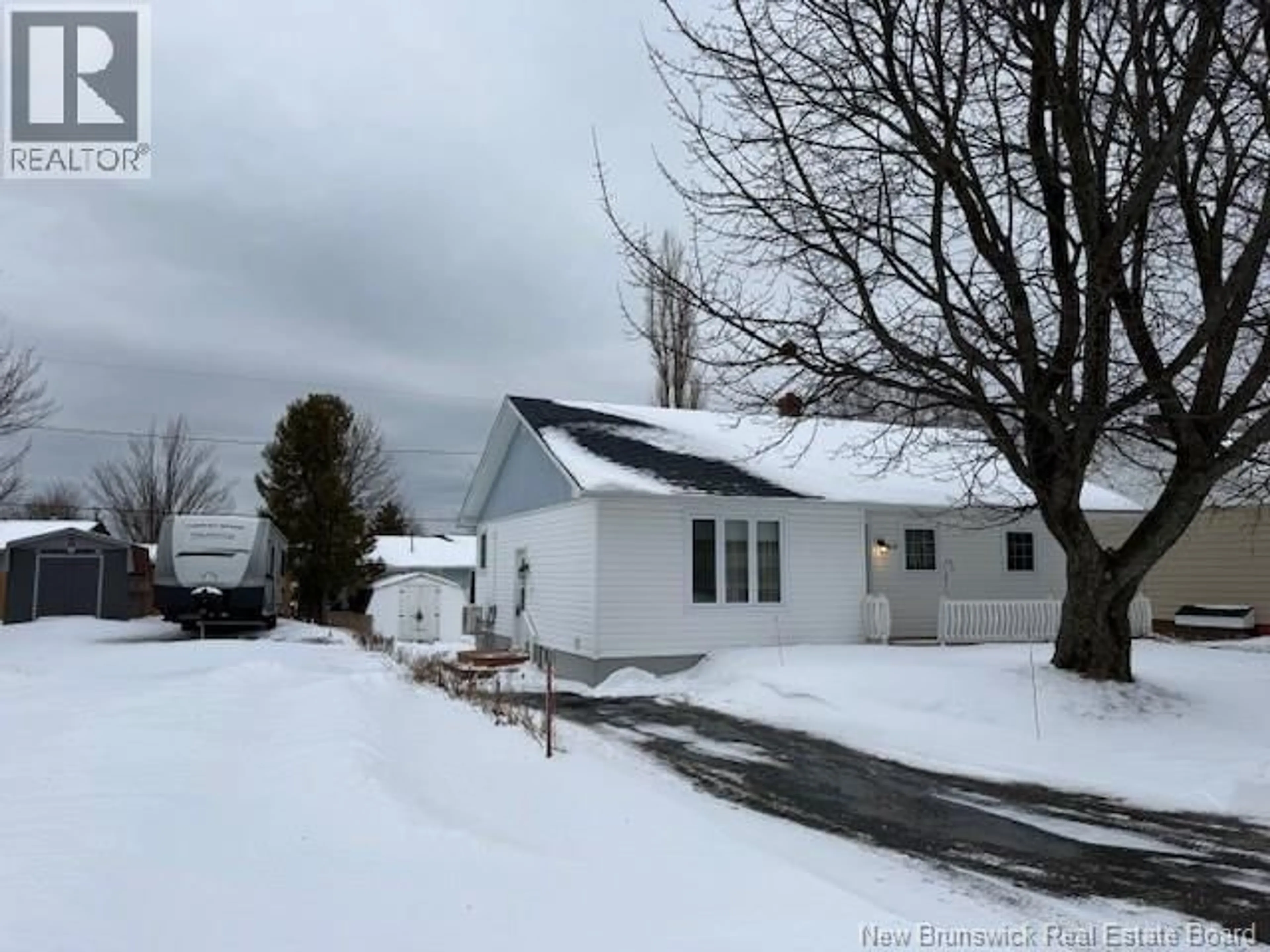 A pic from outside/outdoor area/front of a property/back of a property/a pic from drone, street for 163 MCKAY STREET, Dalhousie New Brunswick E8C1Z8