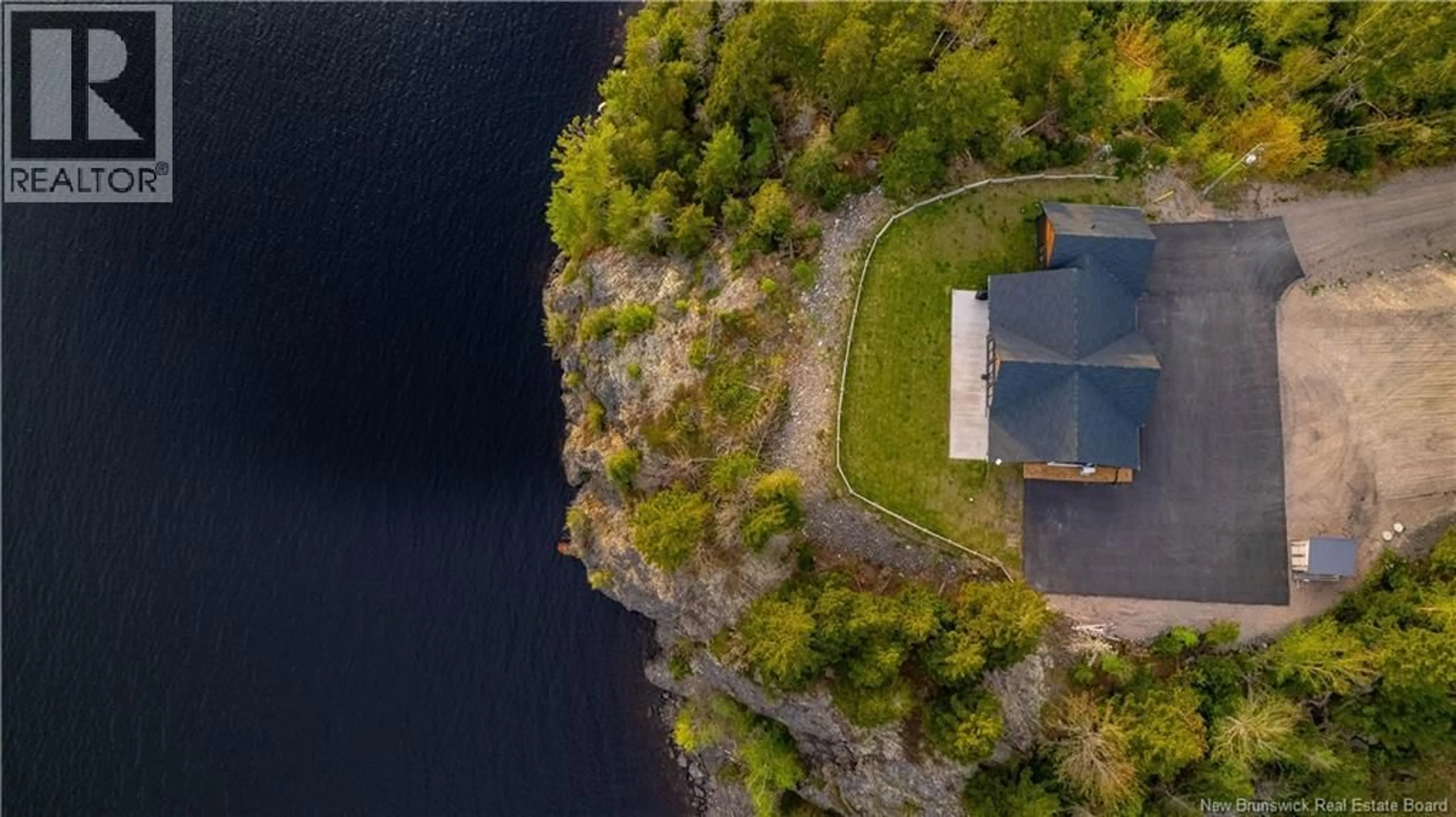 A pic from outside/outdoor area/front of a property/back of a property/a pic from drone, water/lake/river/ocean view for 15 BLUFF ROAD, Utopia New Brunswick E5C0J4