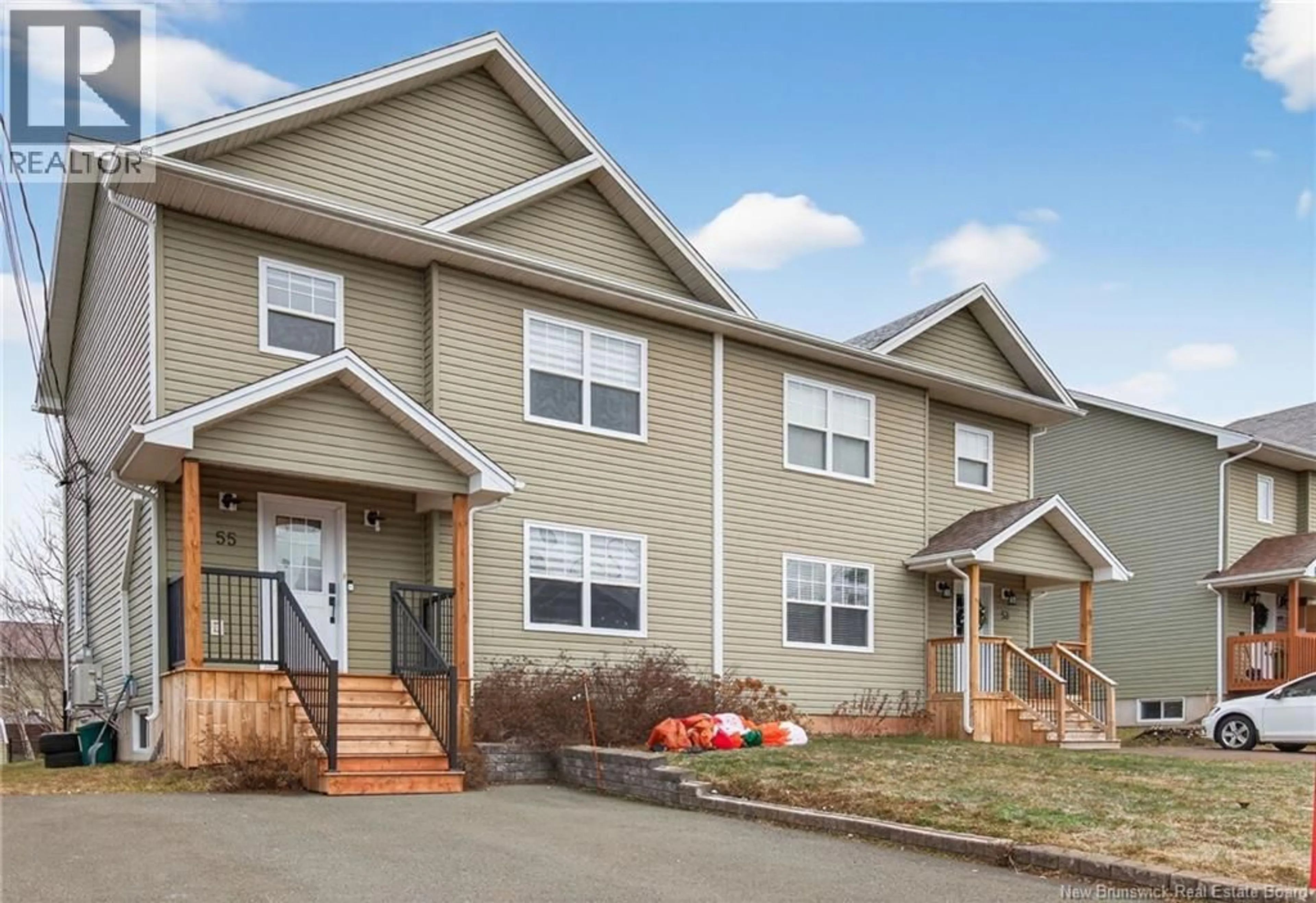 Home with vinyl exterior material, unknown for 55 JASMINE, Moncton New Brunswick E1A9A5