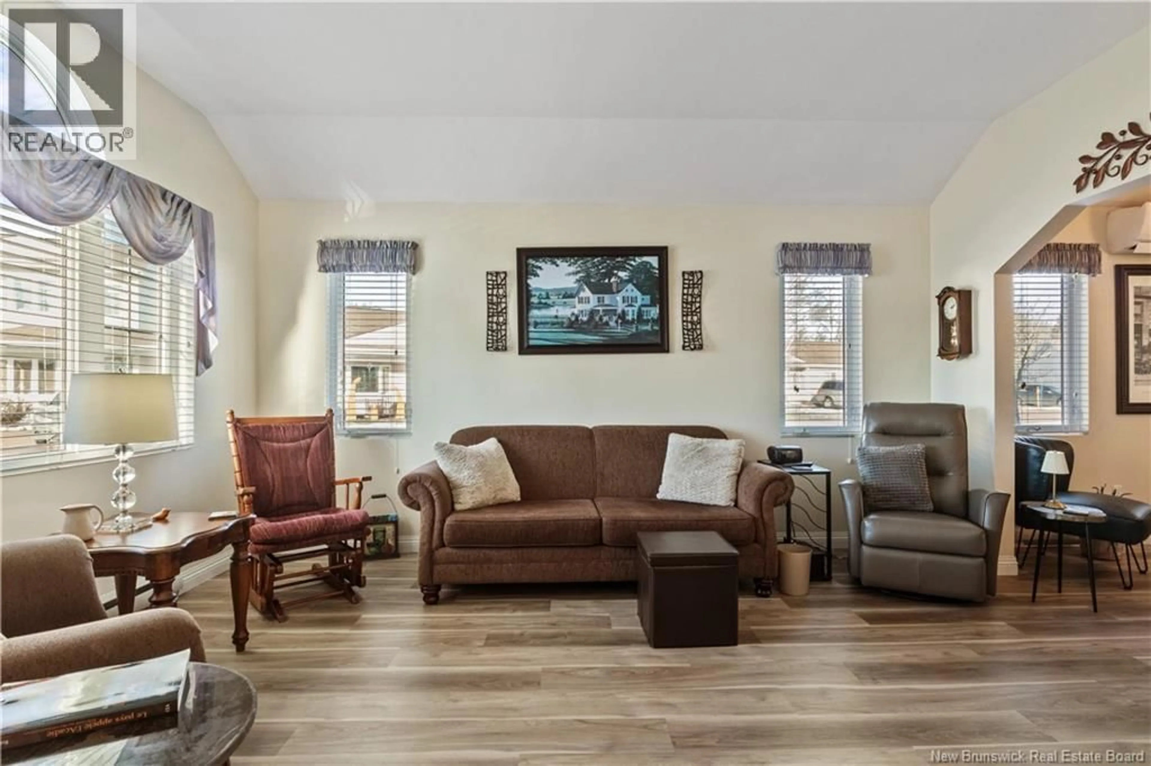 Living room with furniture, unknown for 162 - 268 ACADIE, Dieppe New Brunswick E1A6T2