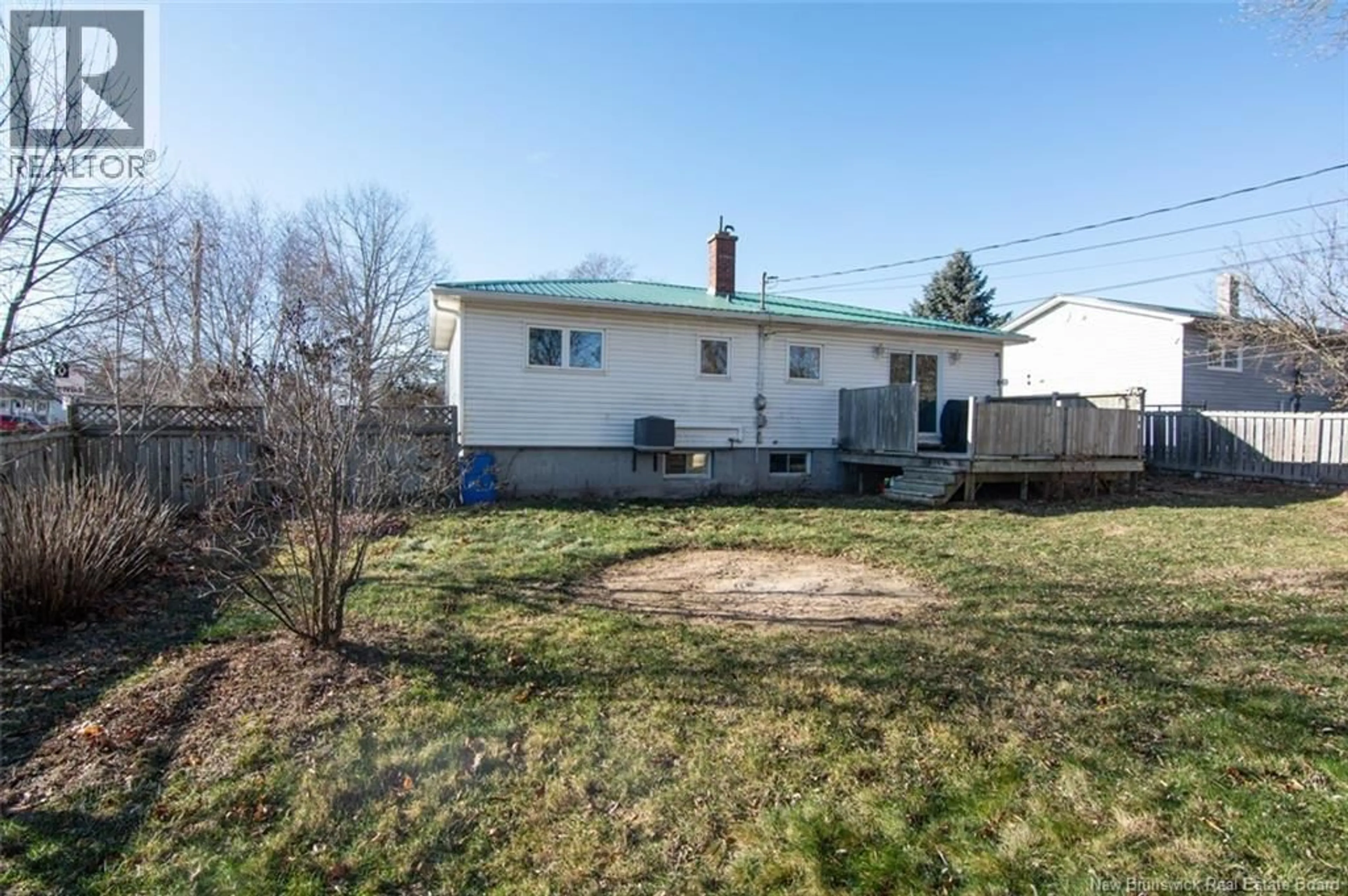 A pic from outside/outdoor area/front of a property/back of a property/a pic from drone, street for 2 DEERWOOD COURT, Riverview New Brunswick E1B3E6