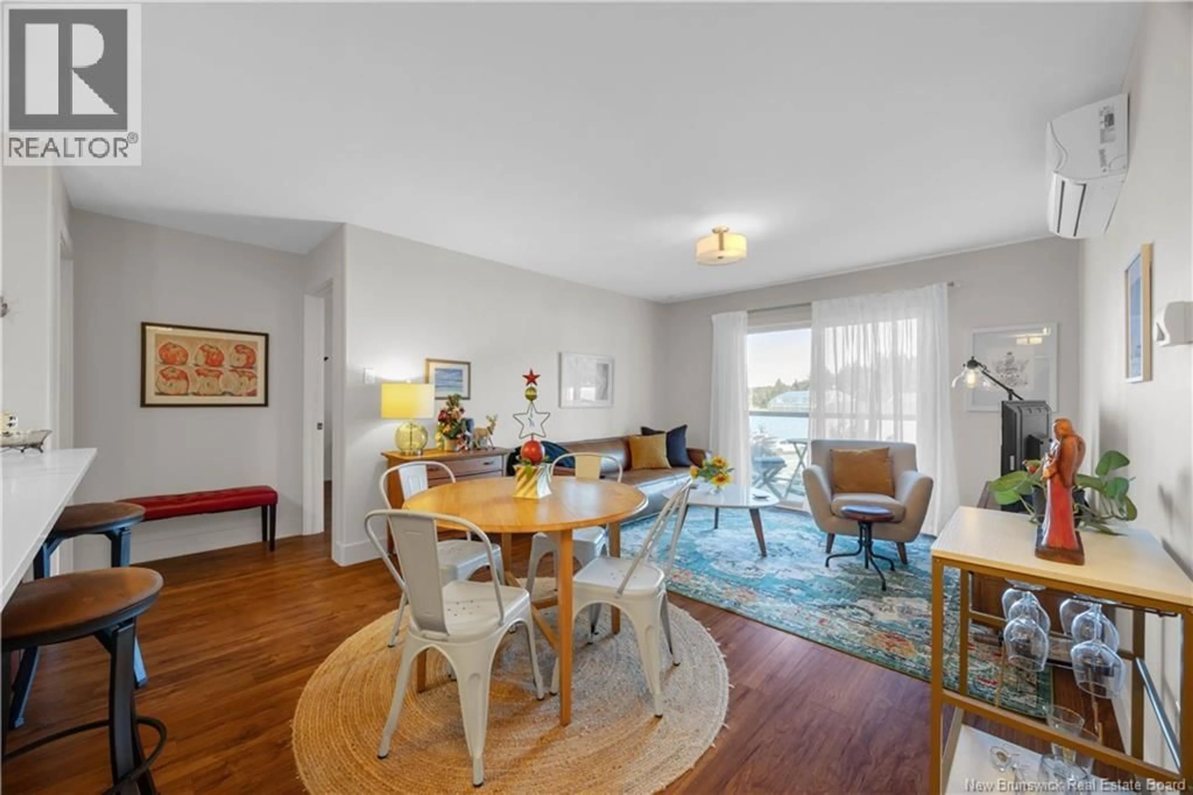 Dining room, wood/laminate floor for 214 - 130 ARLINGTON CRESCENT CRESCENT, Saint John New Brunswick E2K0J1