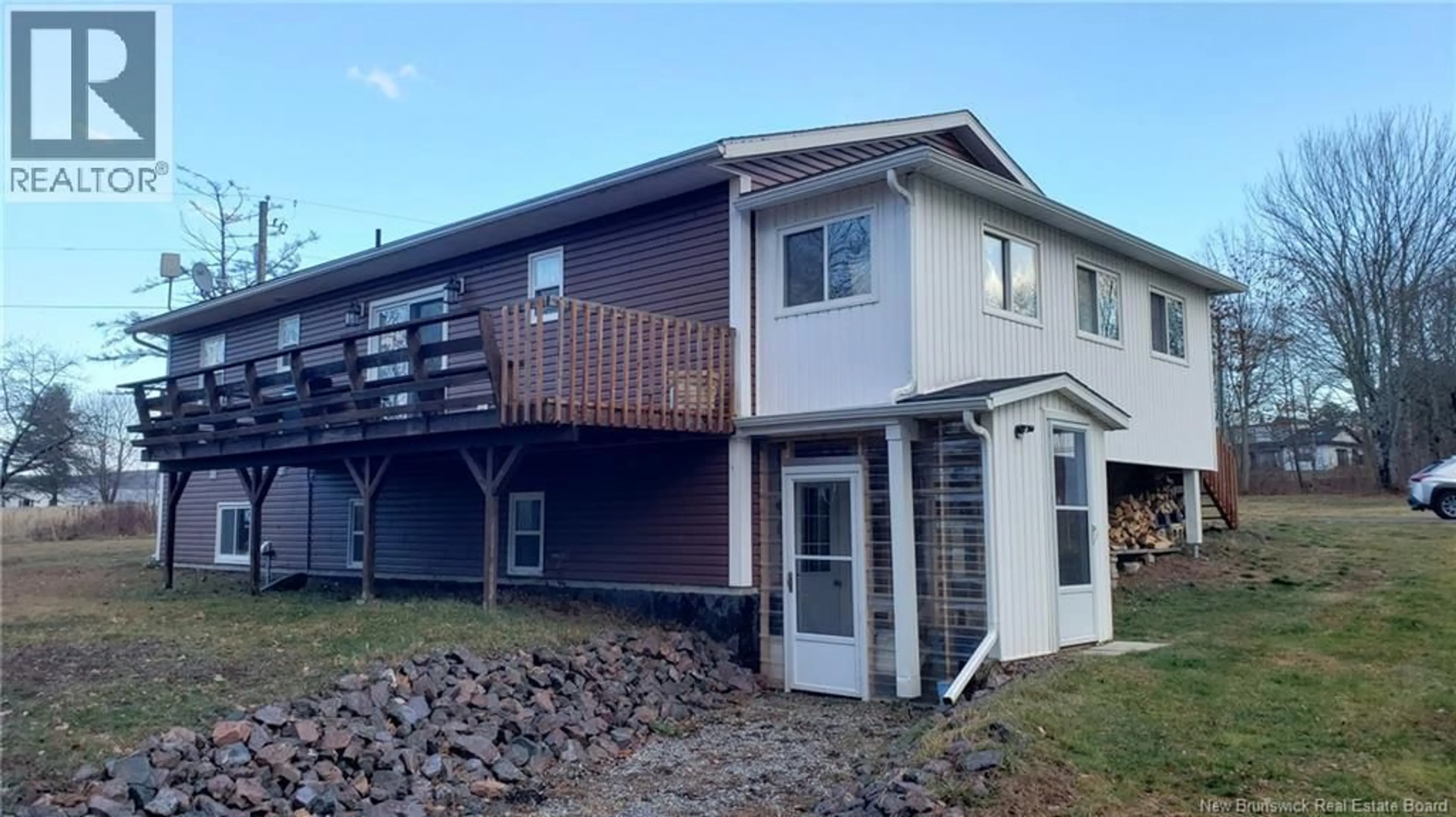 A pic from outside/outdoor area/front of a property/back of a property/a pic from drone, building for 7 DRURY LANE, Kiersteadville New Brunswick E5T3M5