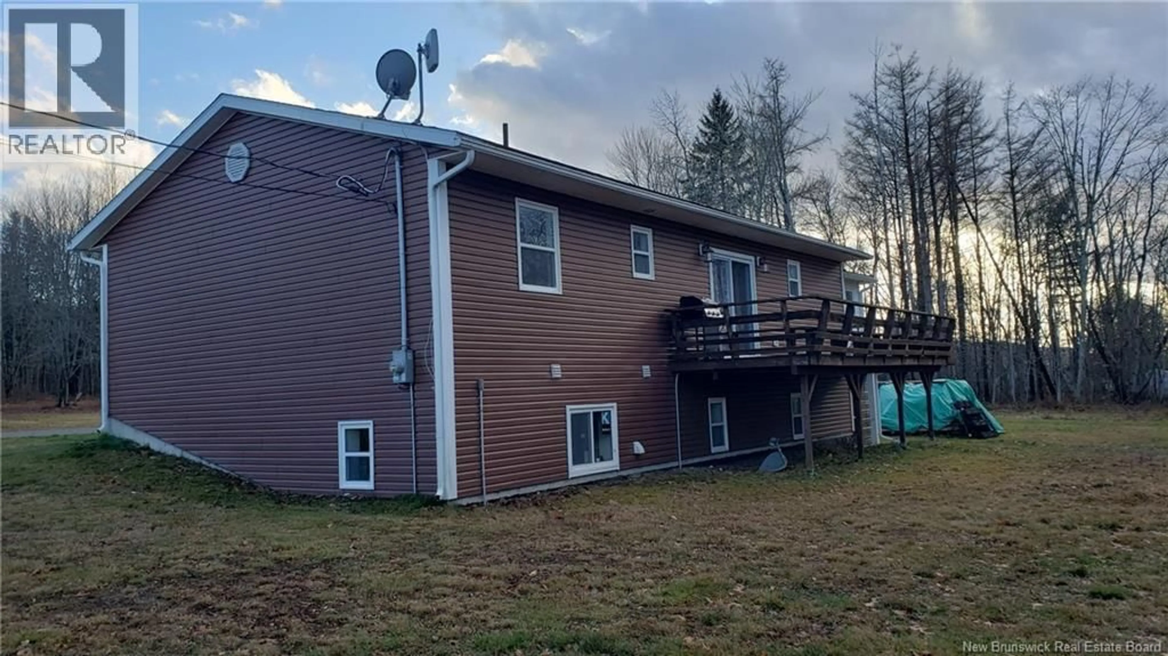 A pic from outside/outdoor area/front of a property/back of a property/a pic from drone, building for 7 DRURY LANE, Kiersteadville New Brunswick E5T3M5