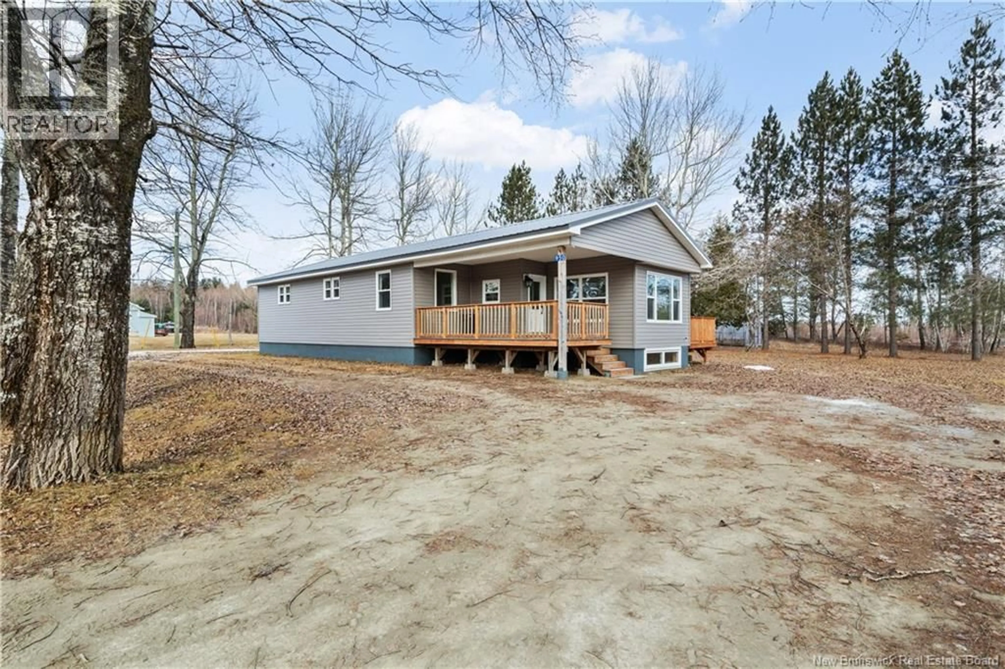 Unknown for 950 GRAY, Saint-Charles New Brunswick E4W4P1