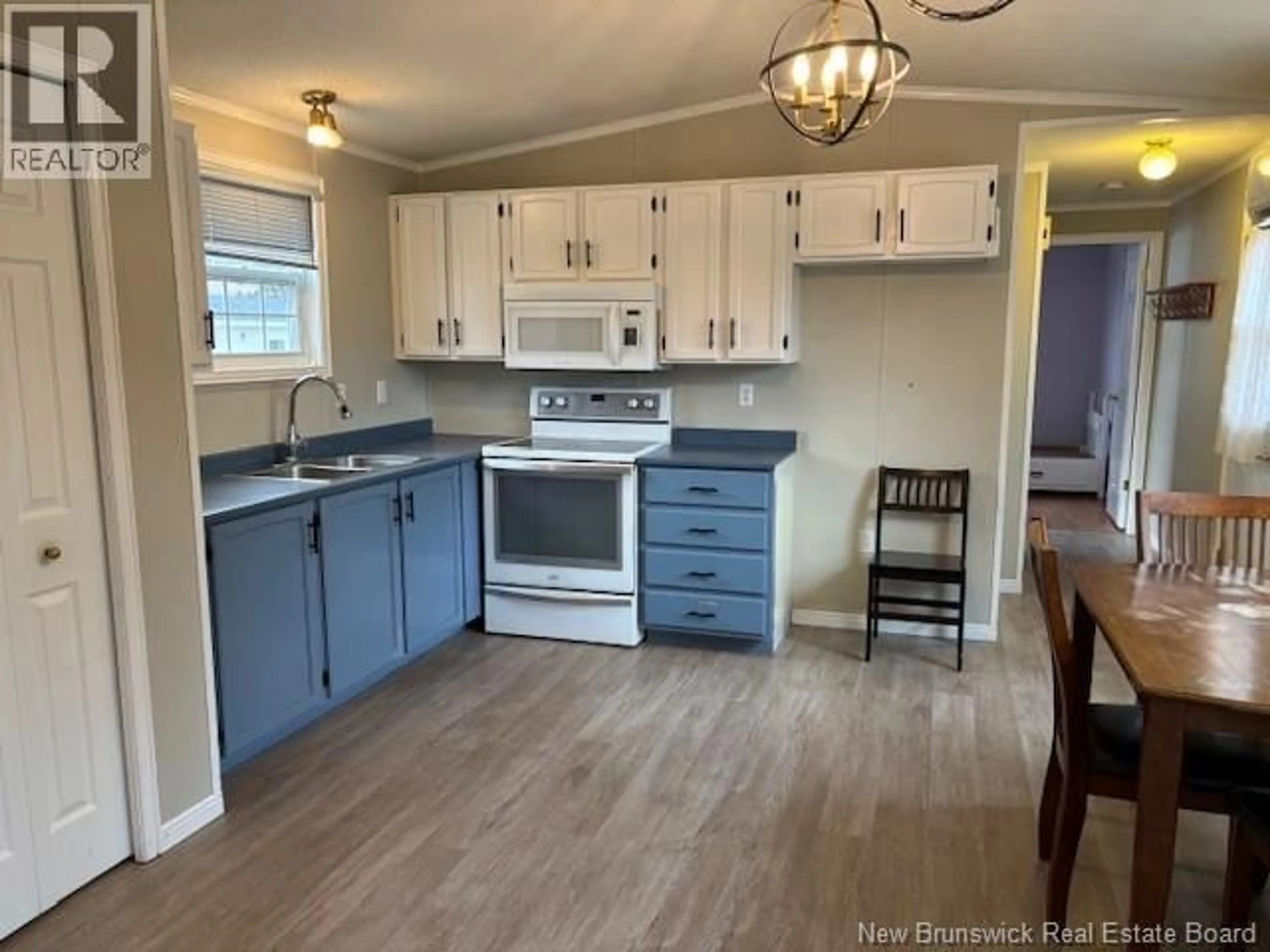 Standard kitchen, unknown for 537 ROUTE 890, Smiths Creek New Brunswick E4G2S9