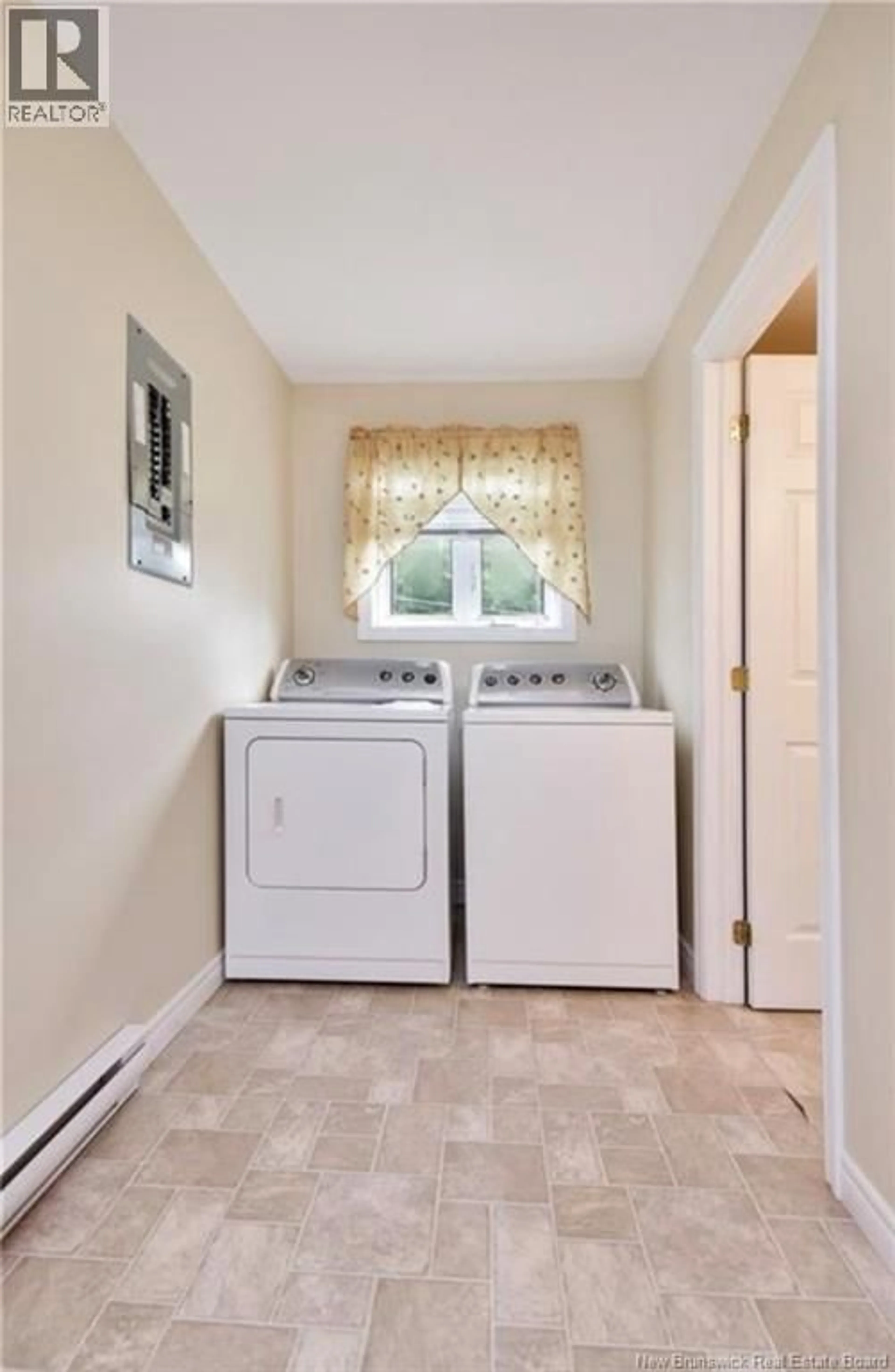Laundry room for 67 RUE CARLETON, Rogersville New Brunswick E4Y1R9