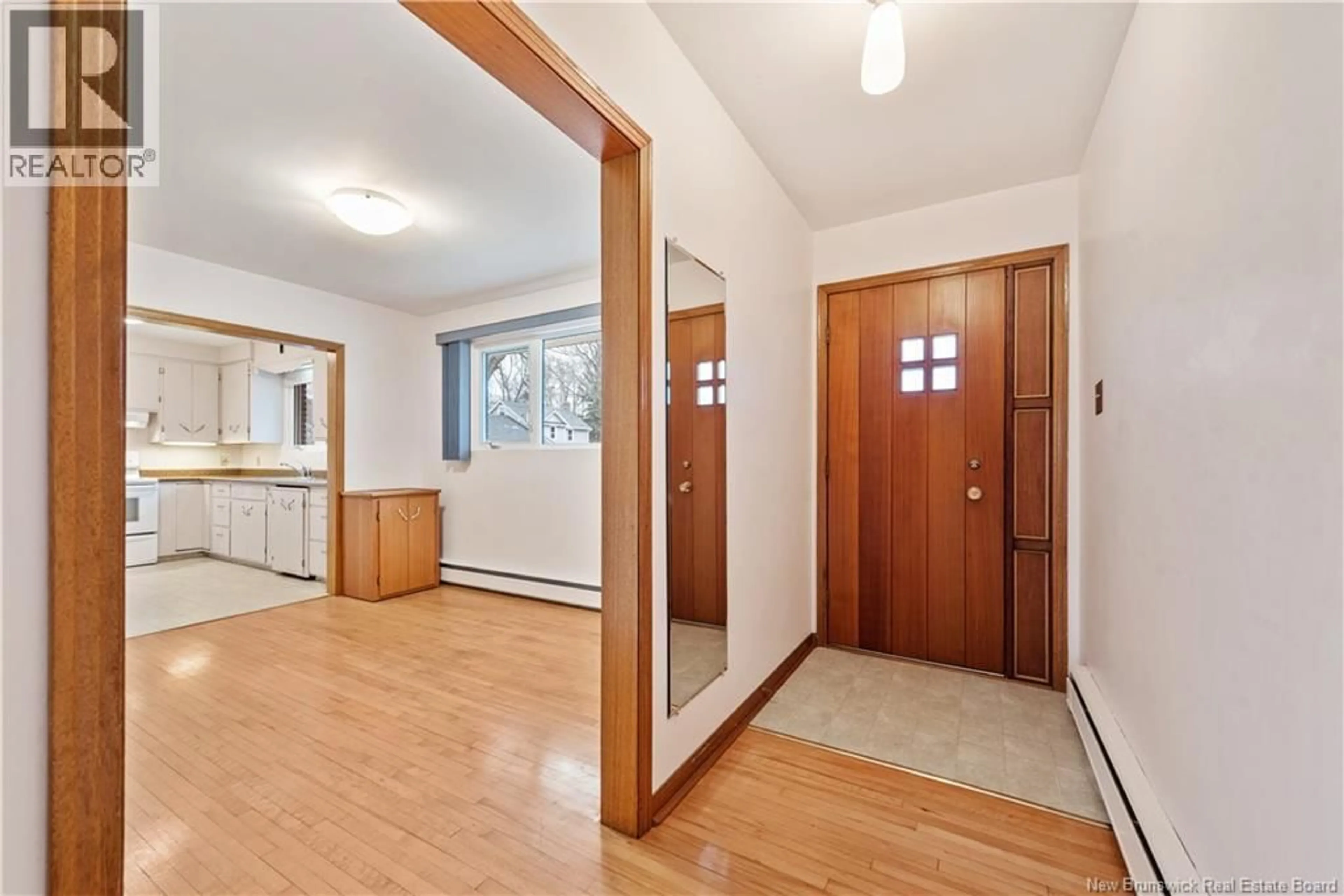 Indoor entryway for 62 DEVERE ROAD, Riverview New Brunswick E1B2M3