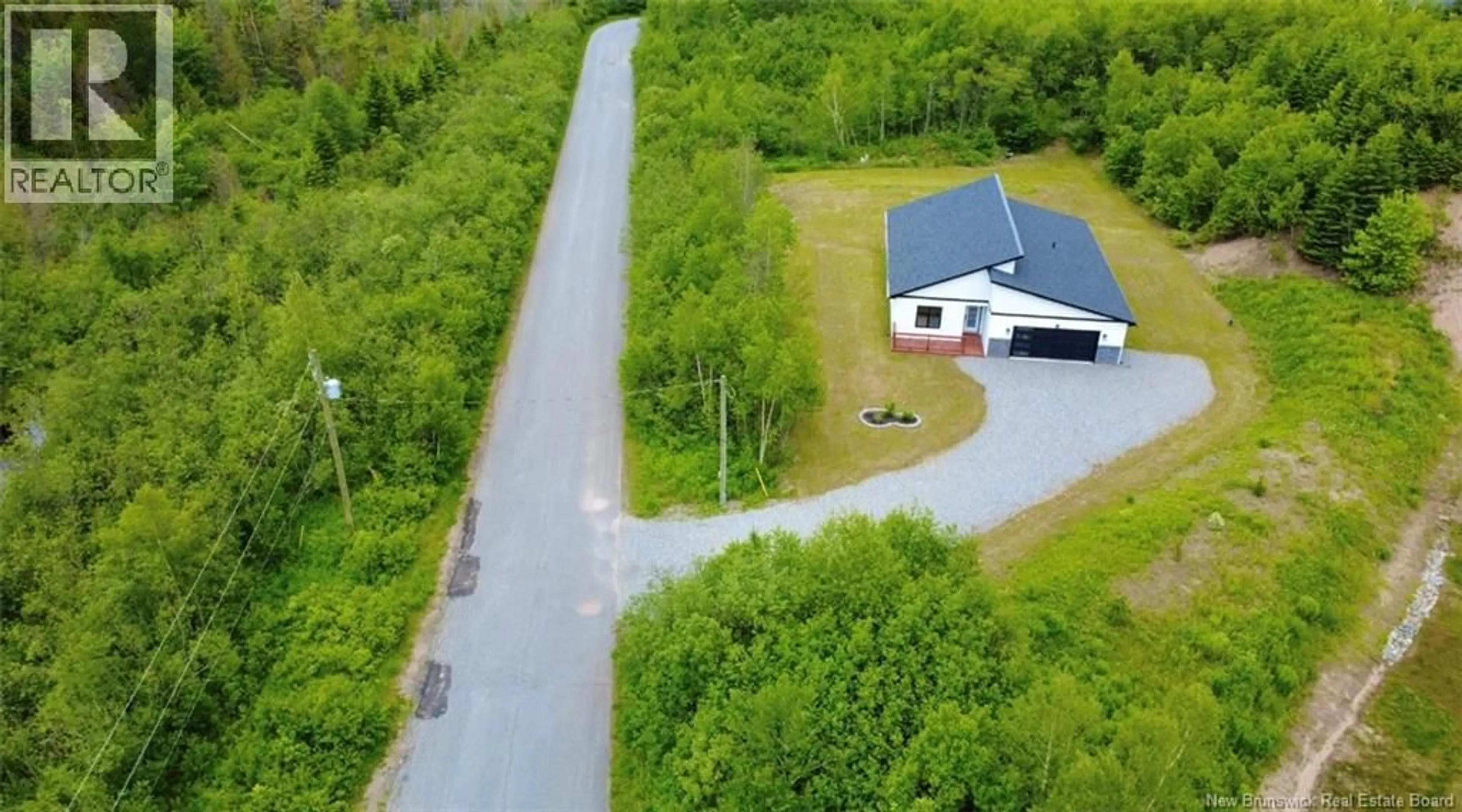 A pic from outside/outdoor area/front of a property/back of a property/a pic from drone, street for 8 HOBBLE LANE, Quispamsis New Brunswick E2S1B8