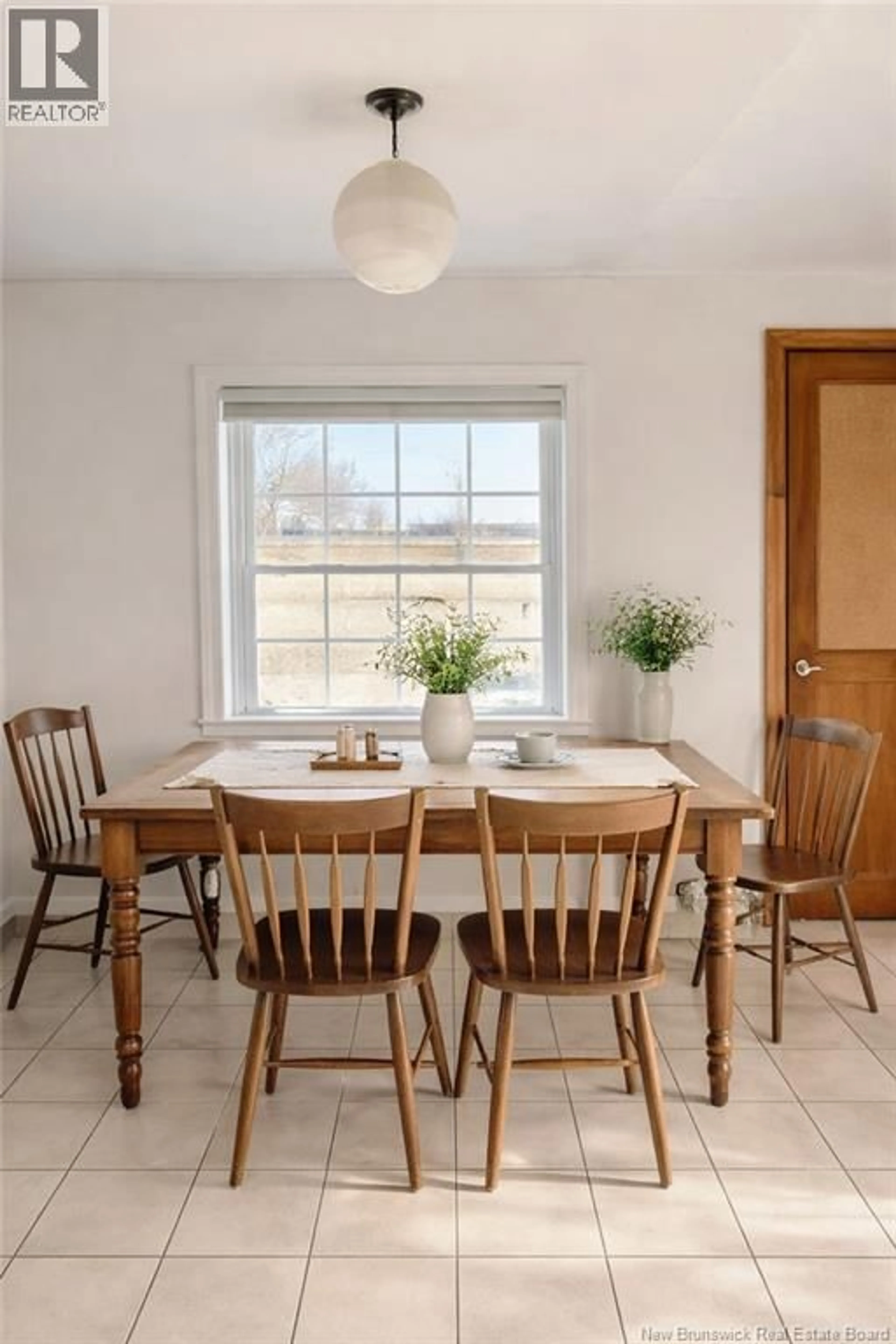Dining room, unknown for 38 MOUNT PLEASANT ROAD, St George New Brunswick E5C3K4