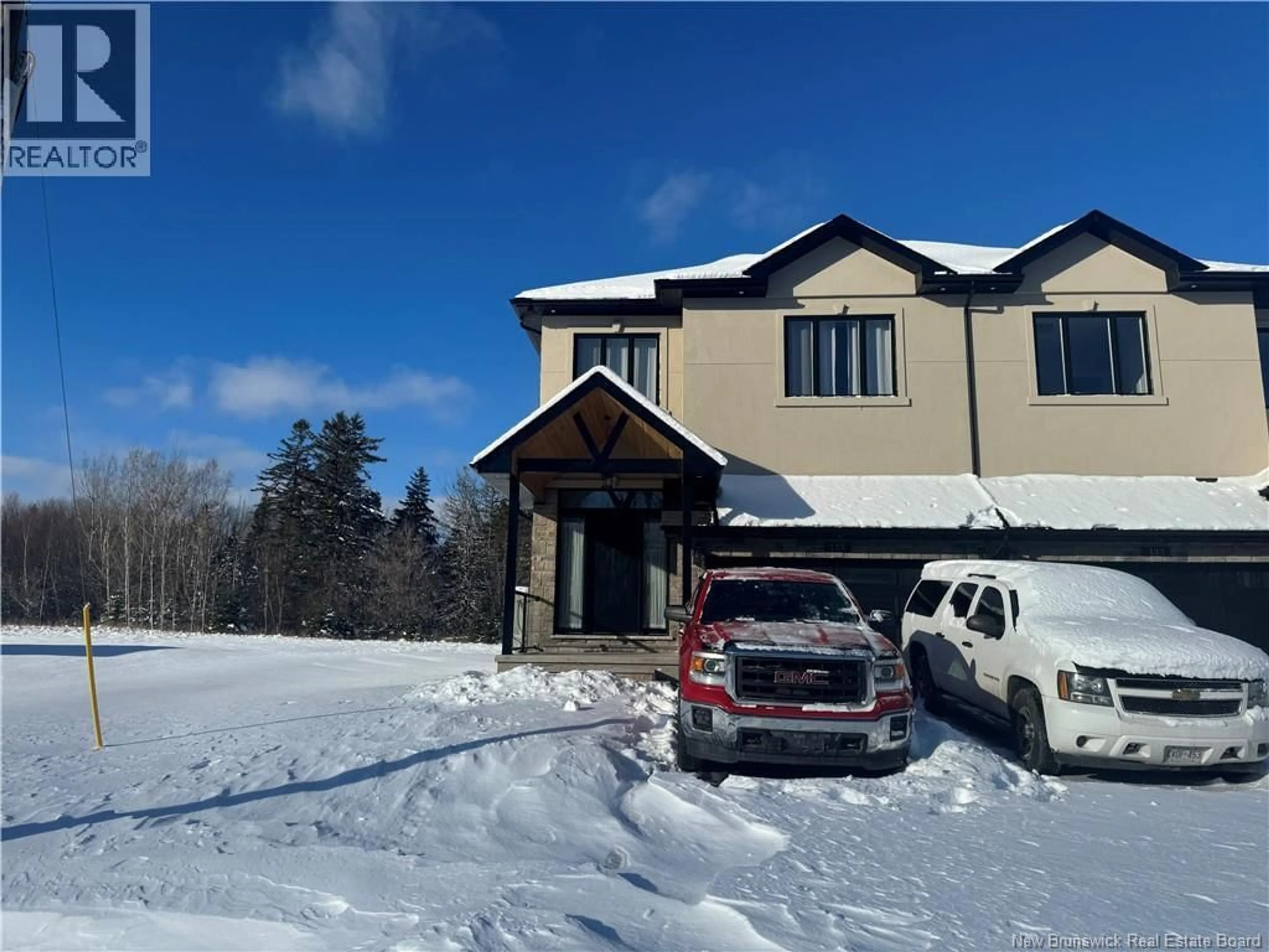 A pic from outside/outdoor area/front of a property/back of a property/a pic from drone, unknown for 135 CHARLES LUTES ROAD, Moncton New Brunswick E1G2P8