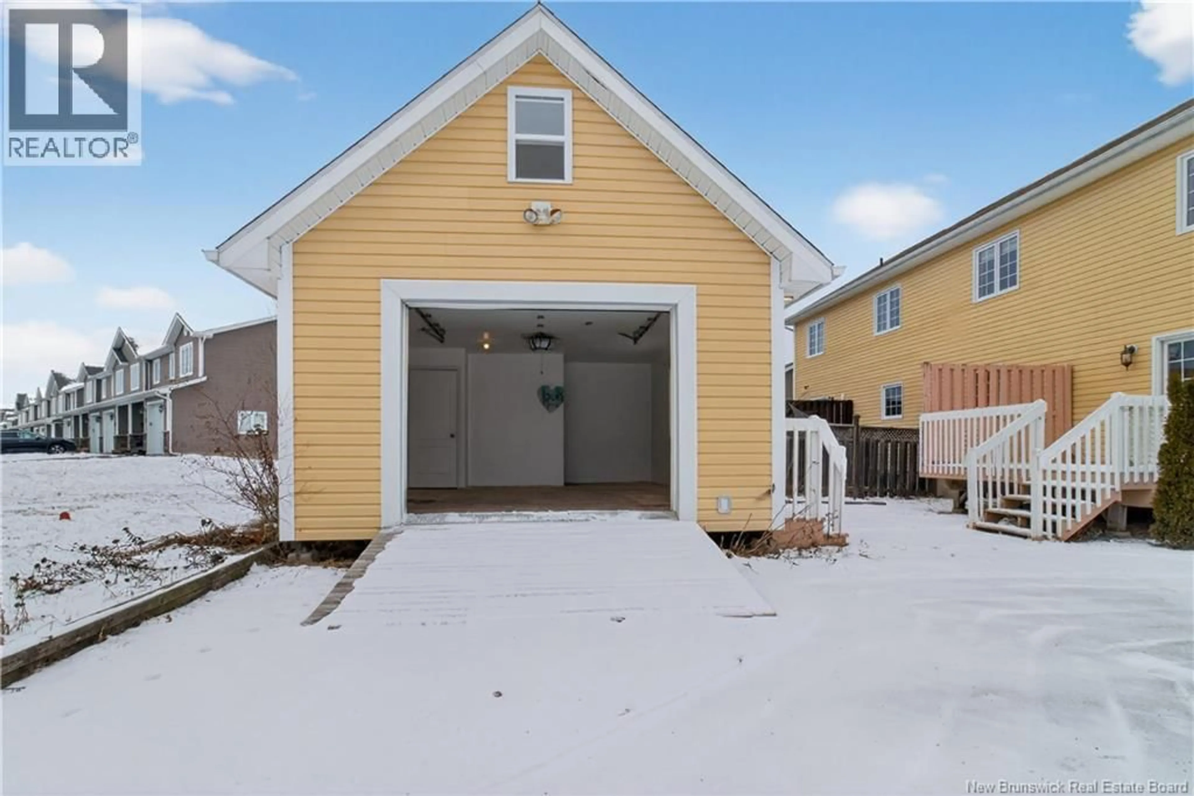 Indoor garage for 877 RUE BERNARD STREET, Dieppe New Brunswick E1A4A6