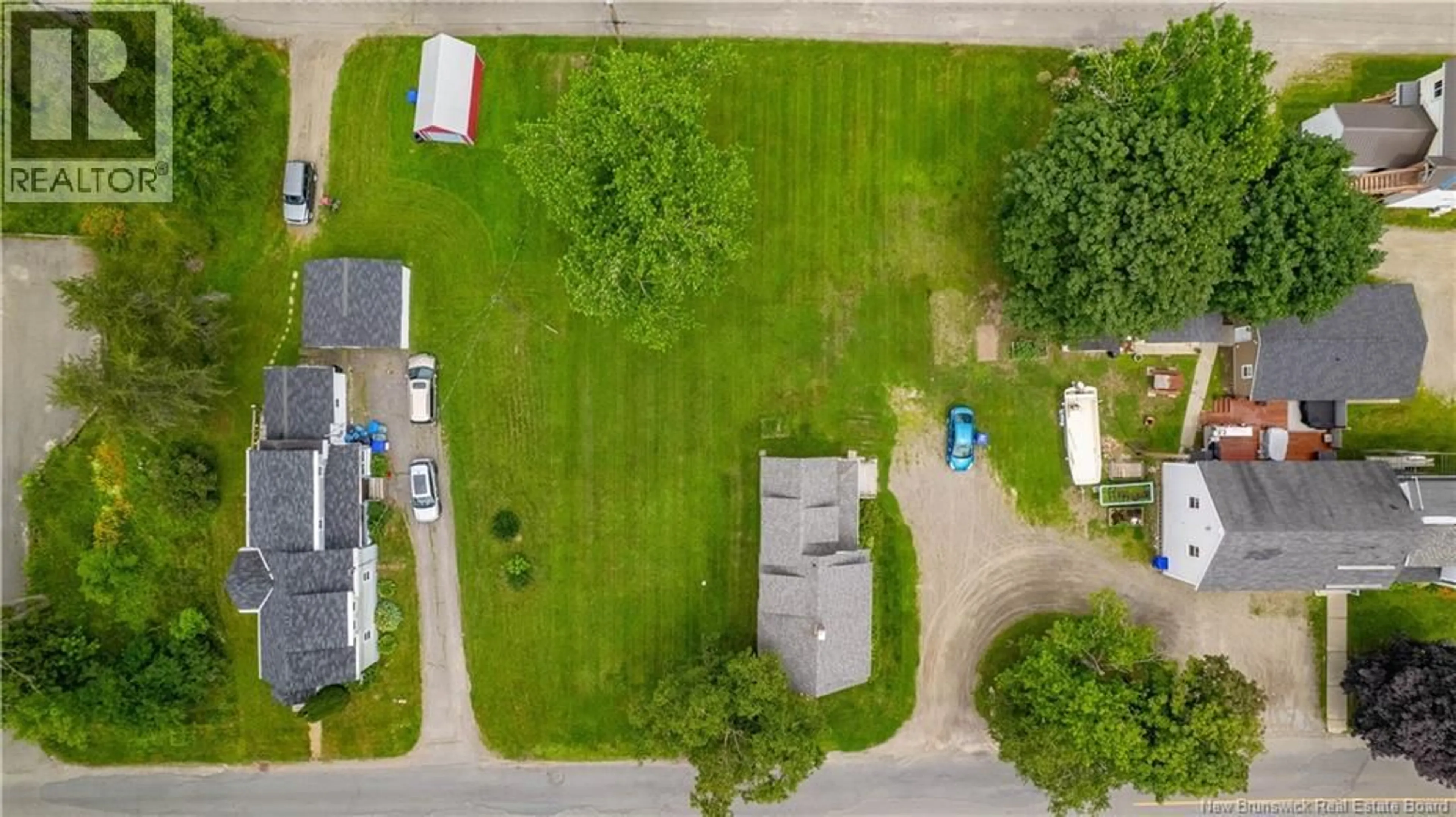 A pic from outside/outdoor area/front of a property/back of a property/a pic from drone, street for 7 QUEEN STREET, St. Stephen New Brunswick E3L2J7