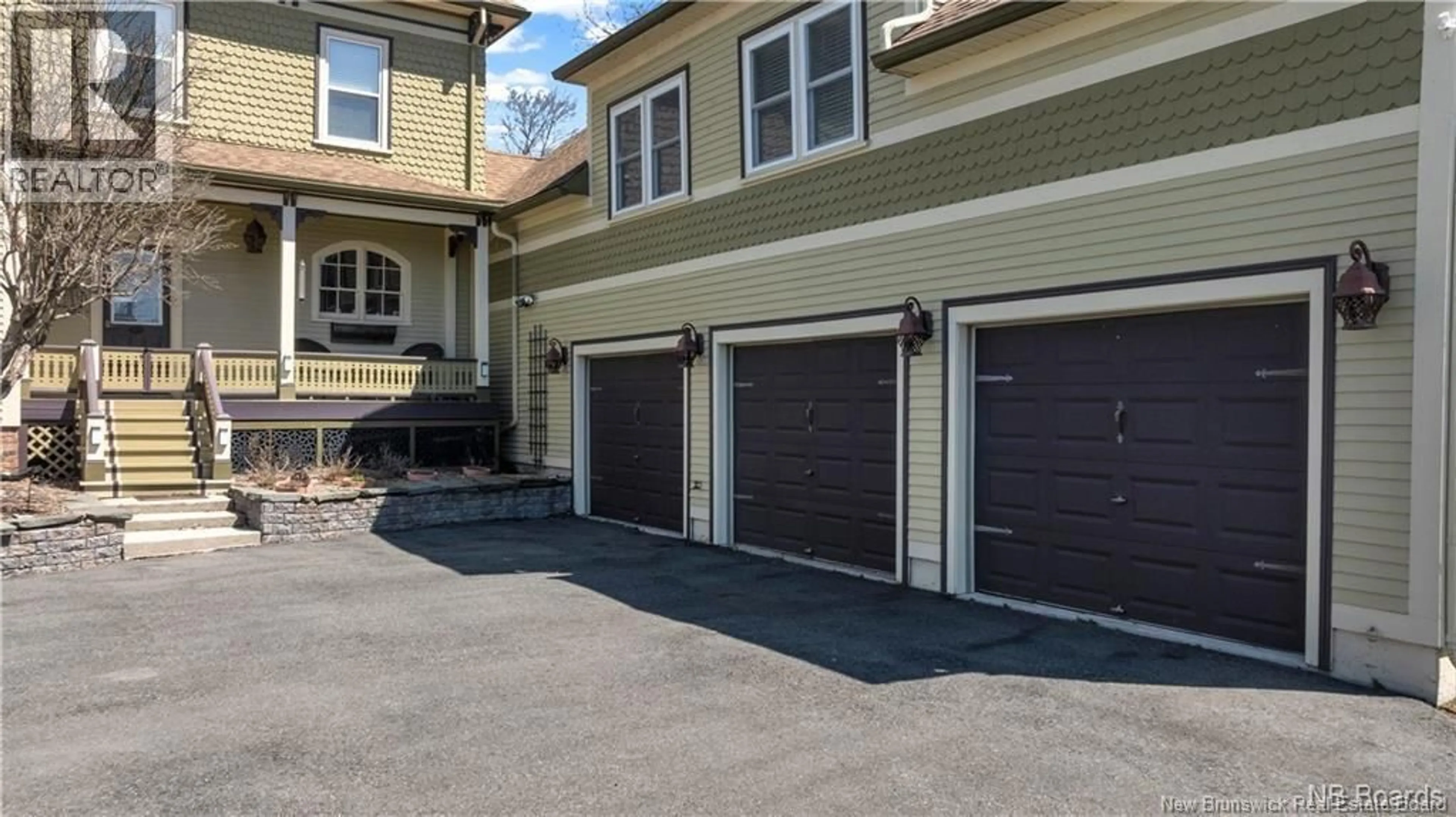 Indoor garage for 166 MONTAGUE STREET, Saint Andrews New Brunswick E5B1J2
