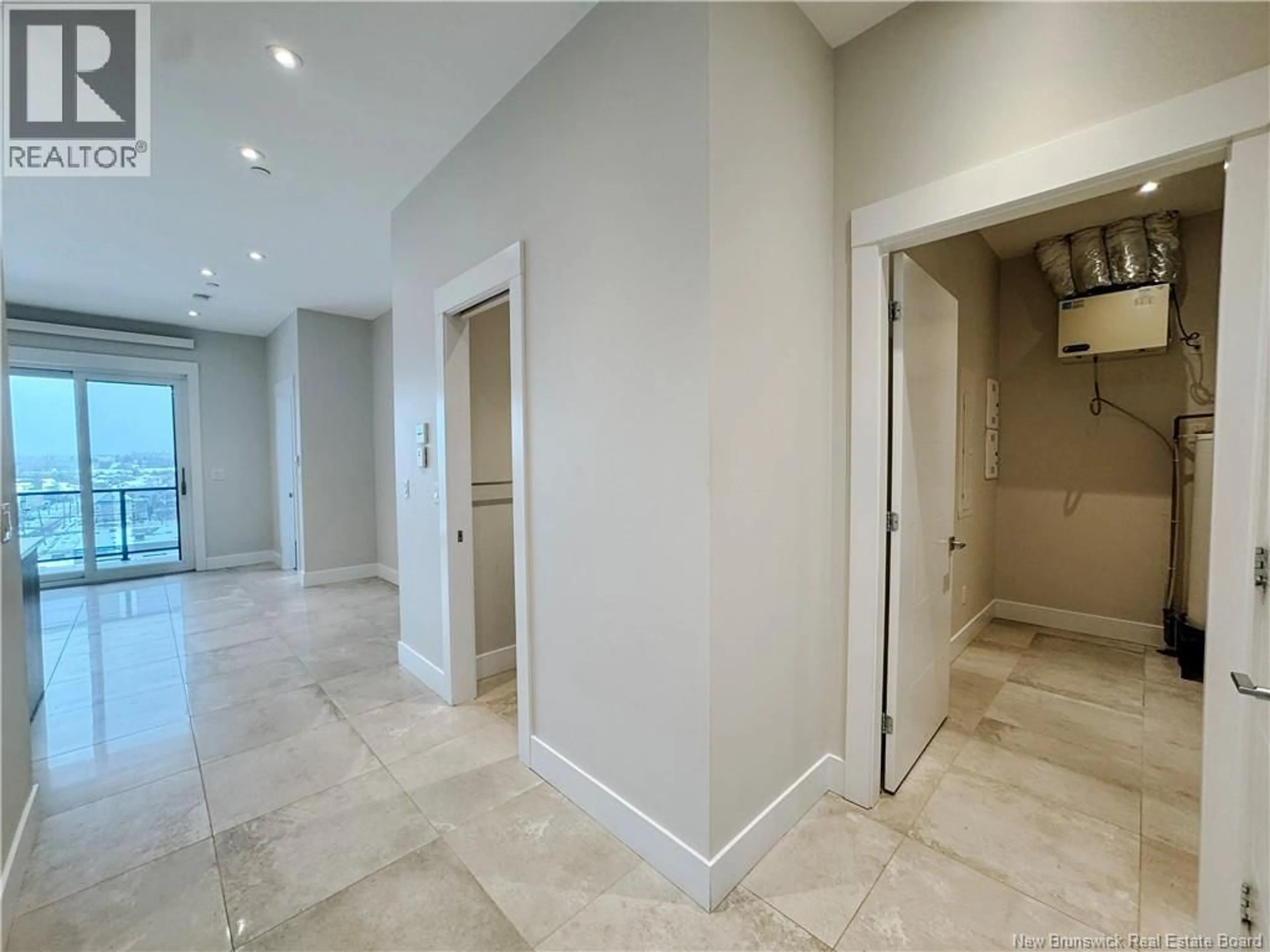 Indoor foyer for 802 - 55 QUEEN, Moncton New Brunswick E1C1K2