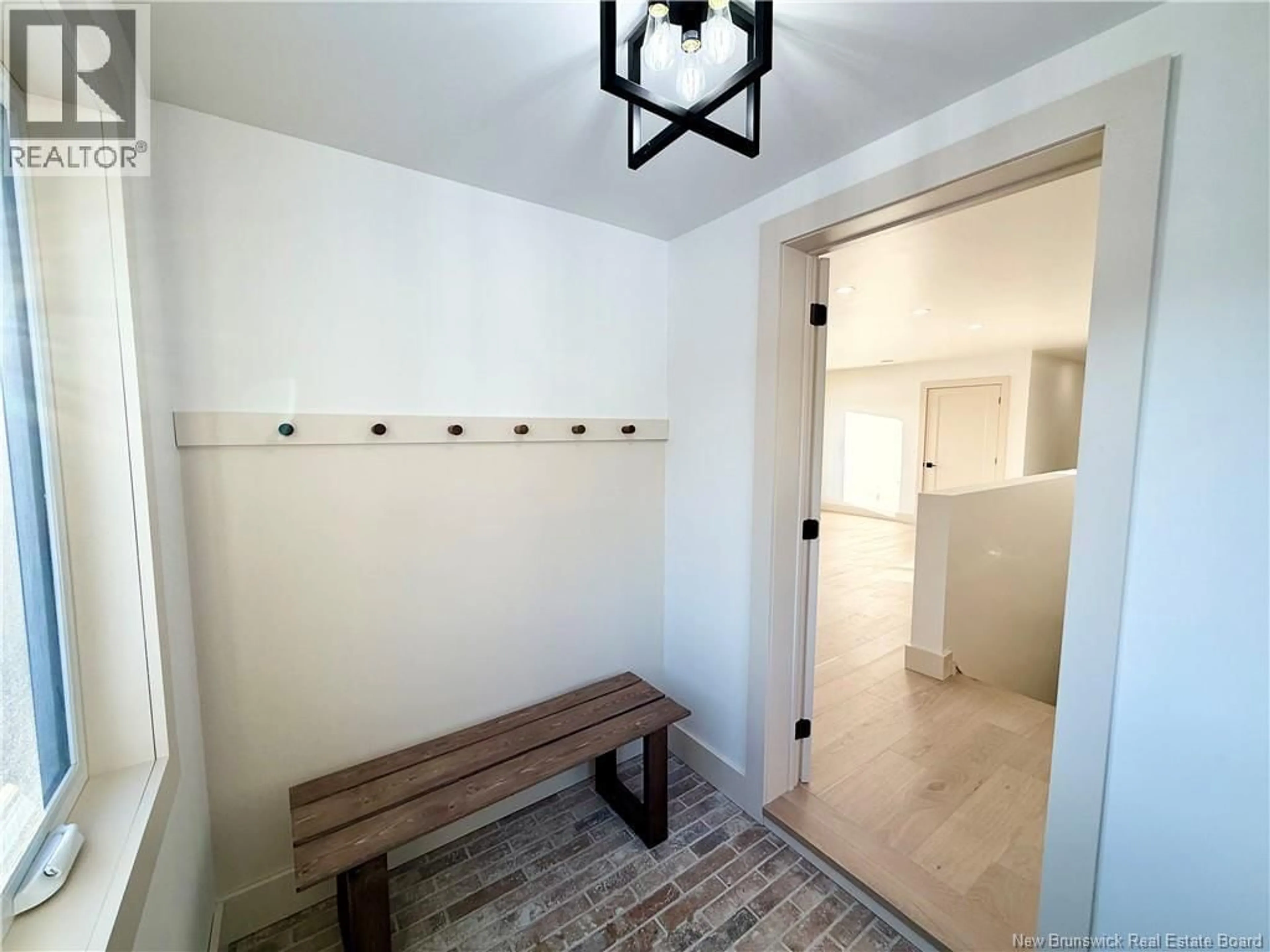 Indoor entryway for 3 HATT CRESCENT, St George New Brunswick E5C3G7