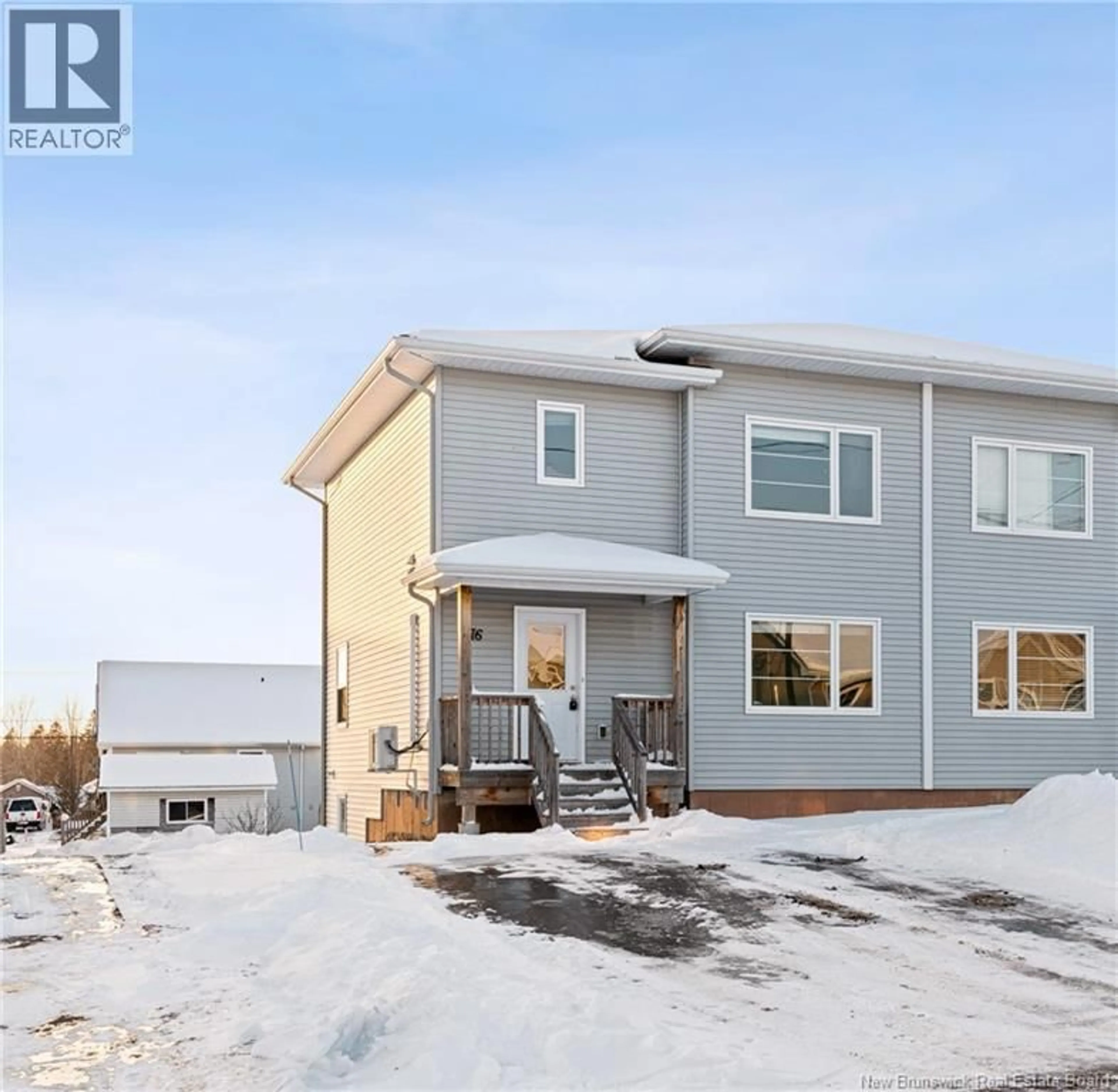 A pic from outside/outdoor area/front of a property/back of a property/a pic from drone, street for 76 EDINGTON STREET, Moncton New Brunswick E1E0G6