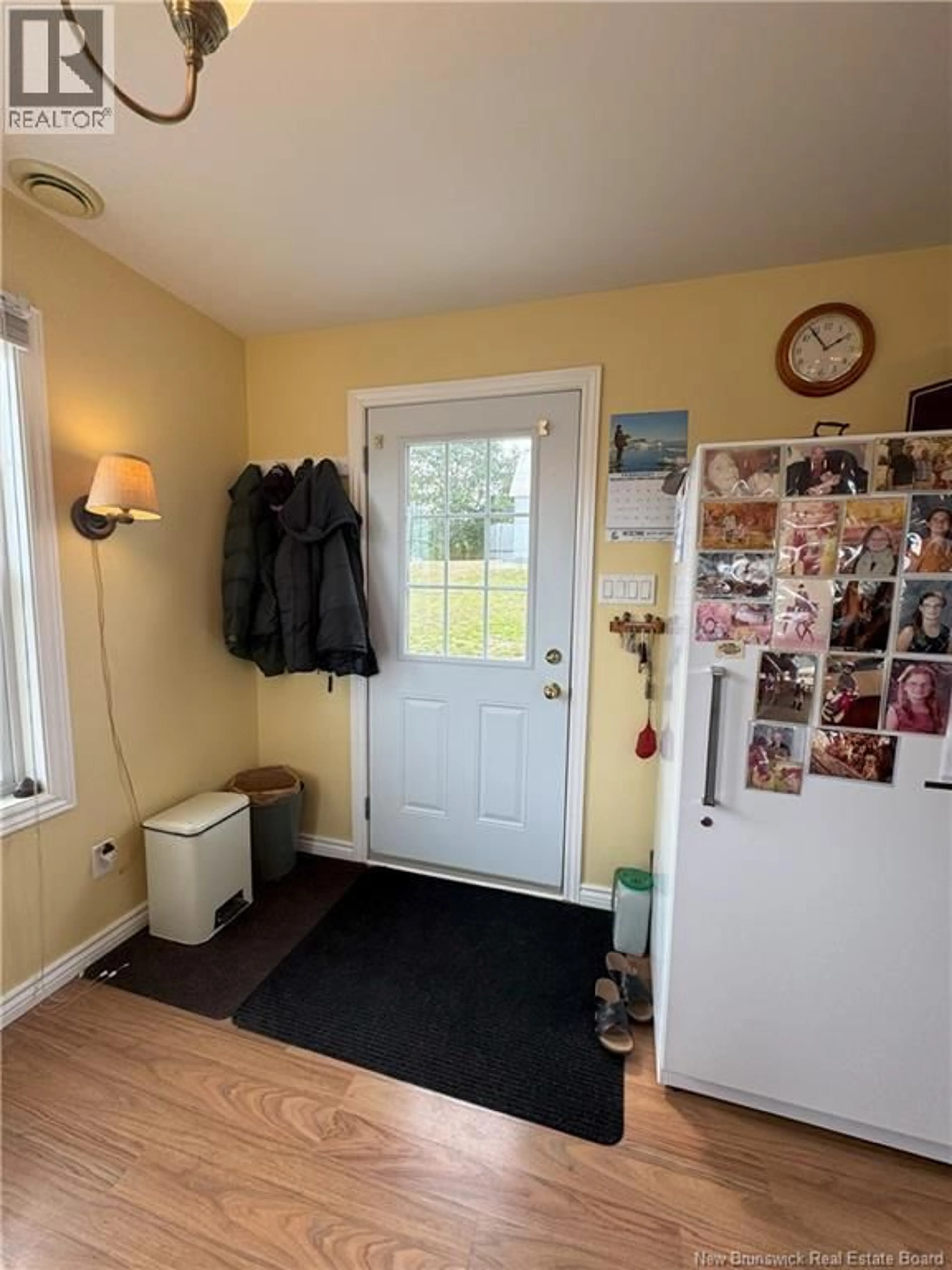 Indoor entryway for 81 FRONT STREET, Gagetown New Brunswick E5M1A5