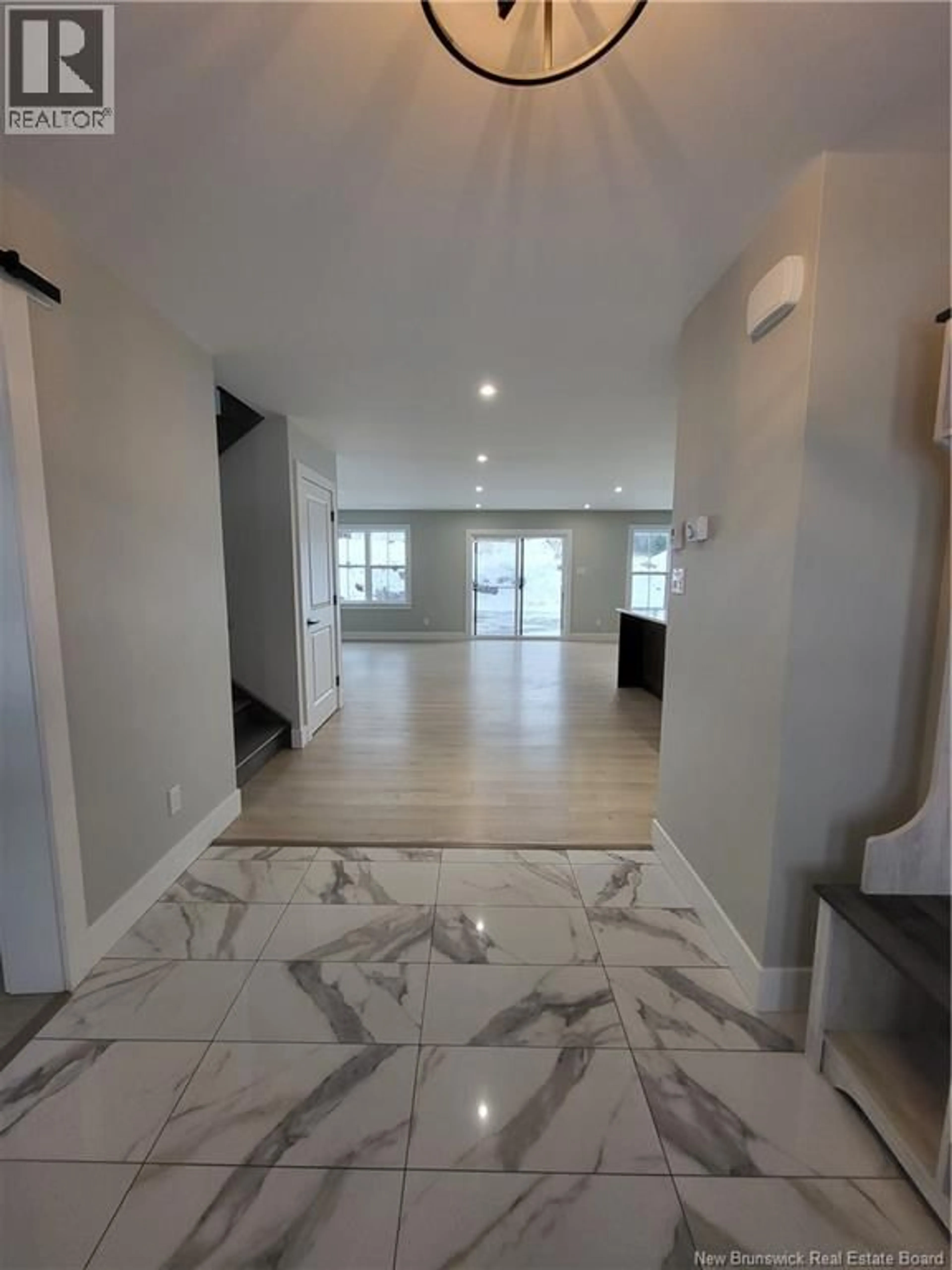 Indoor foyer for 20 FIELDSTONE DRIVE, Saint John New Brunswick E2J3A7