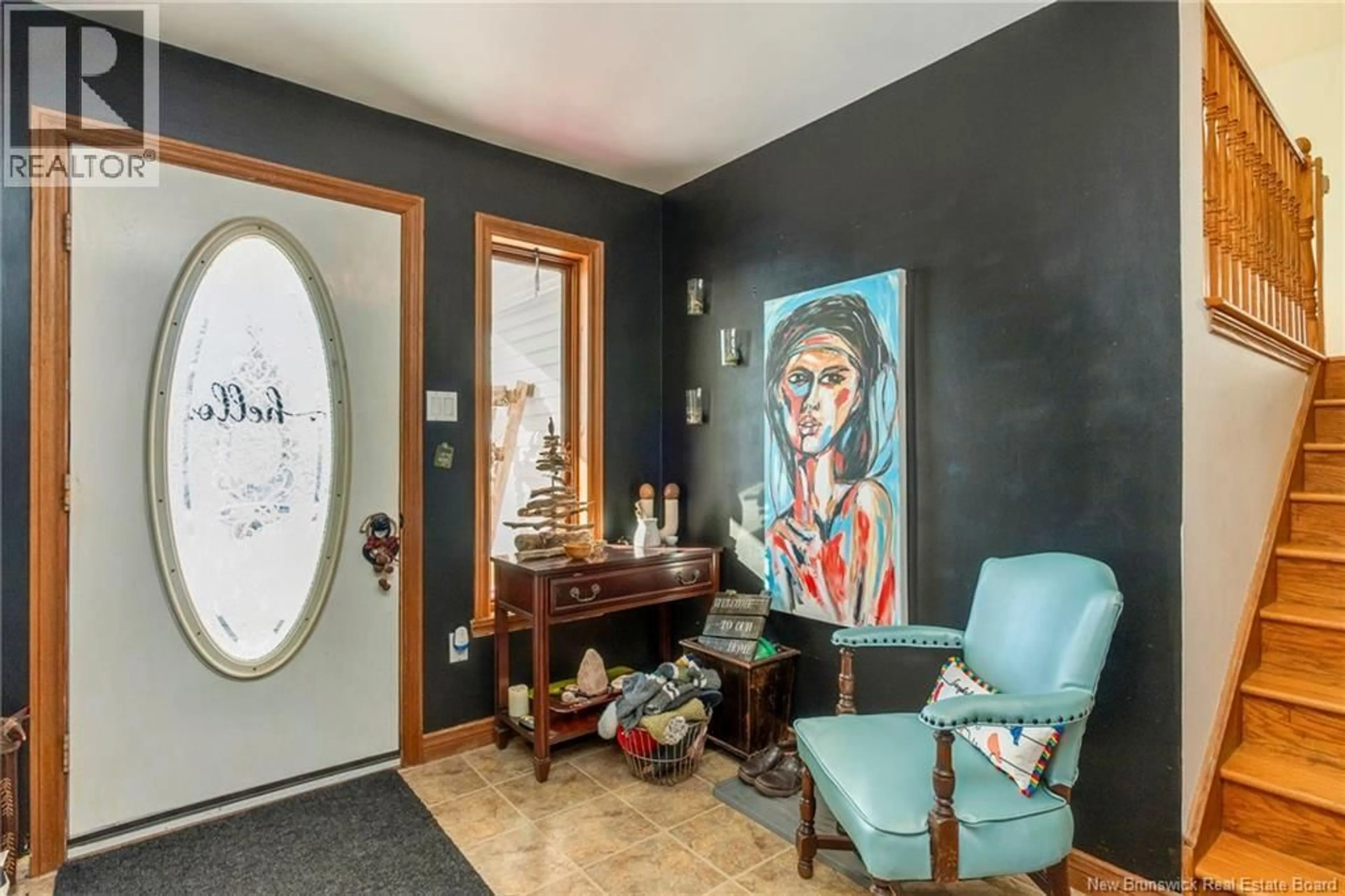 Indoor entryway for 22 HARDWOOD CRESCENT, Quispamsis New Brunswick E2E5B3