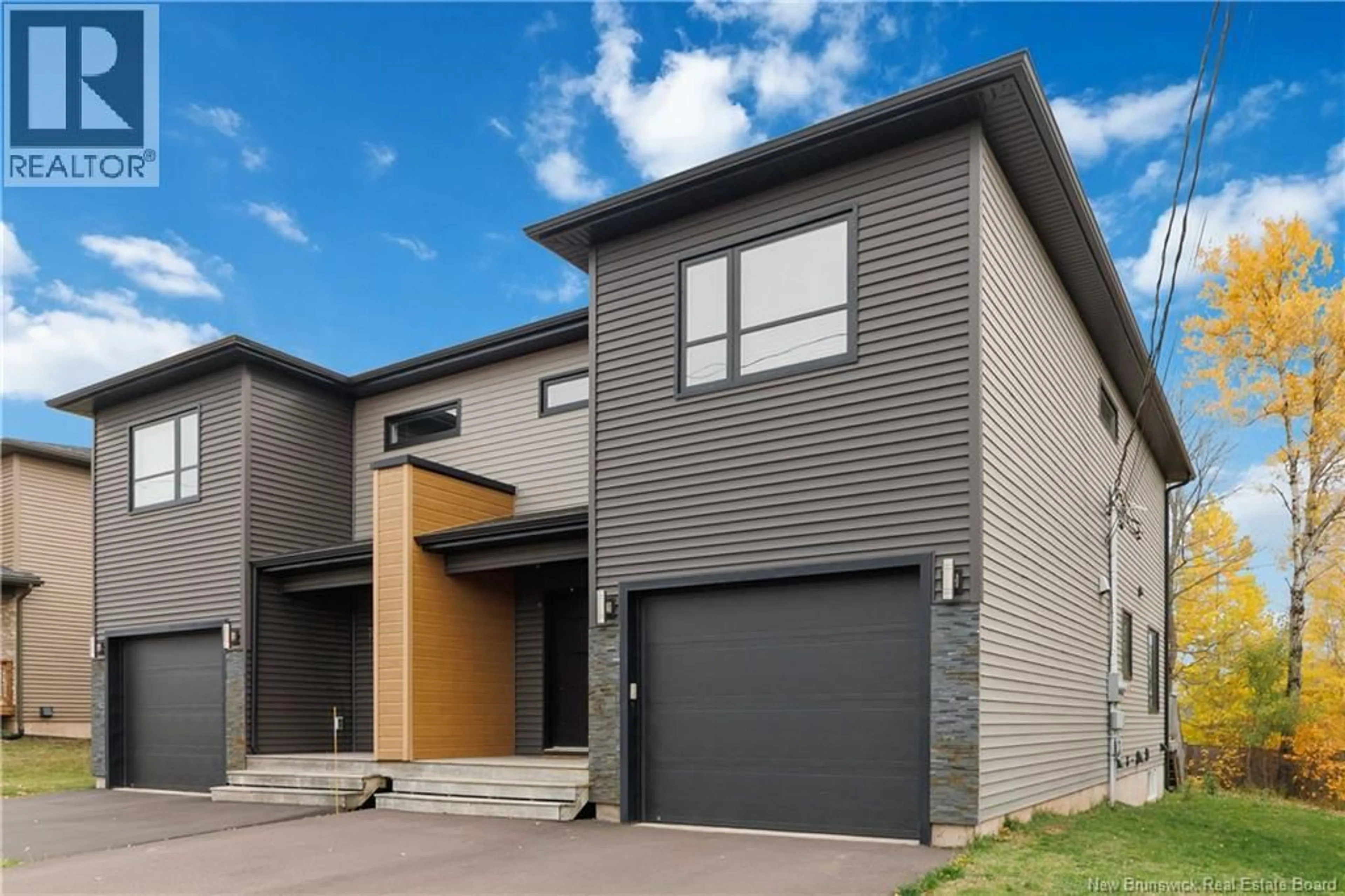 Home with vinyl exterior material, street for 78 FRANCFORT CRESCENT, Moncton New Brunswick E1G0X8