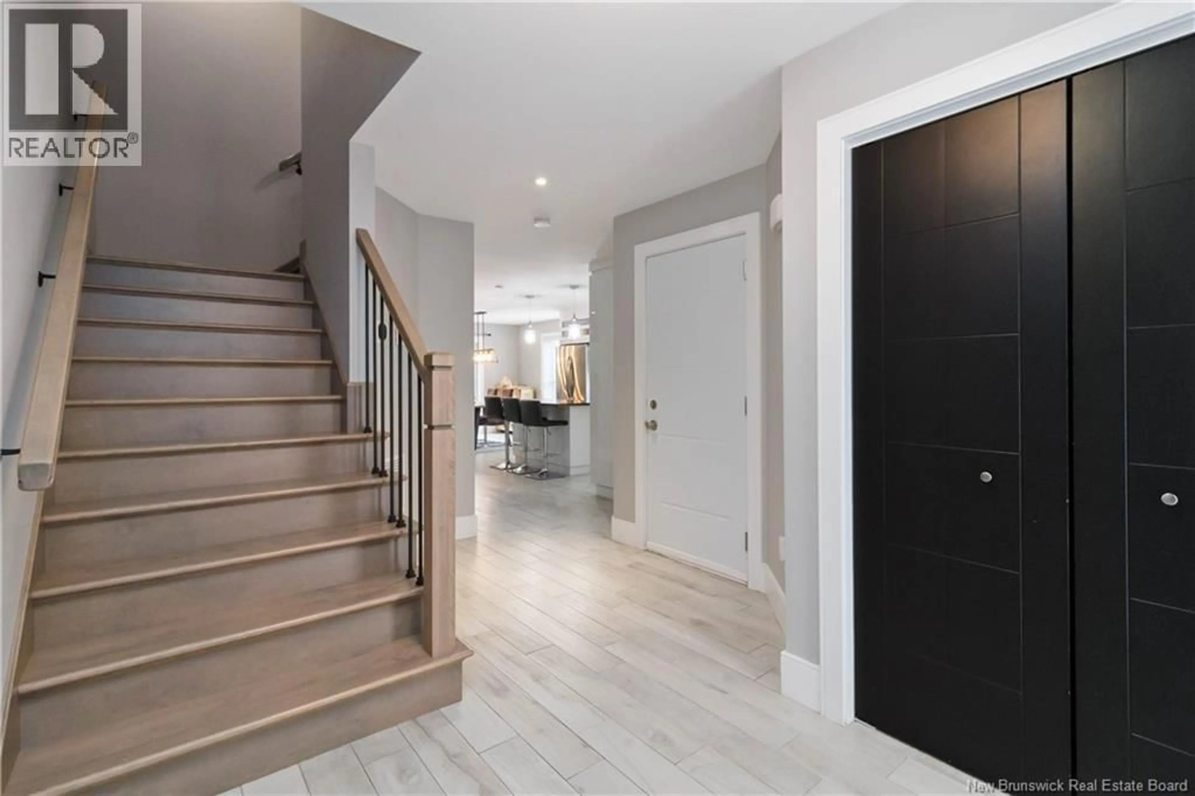 Indoor entryway for 78 FRANCFORT CRESCENT, Moncton New Brunswick E1G0X8